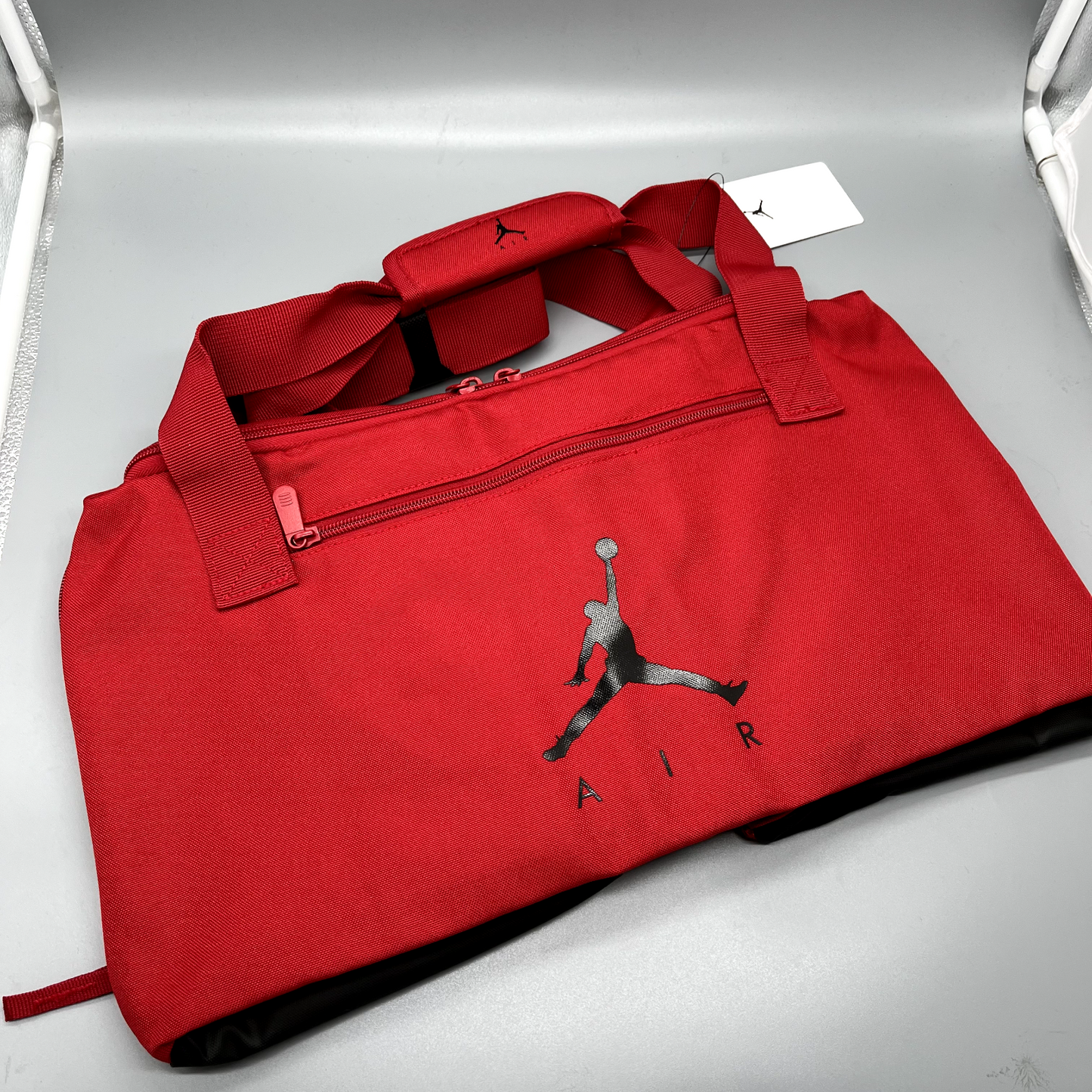 MALETA JORDAN DUFFLE GYM TRAVELER GYM RED (SMALL)