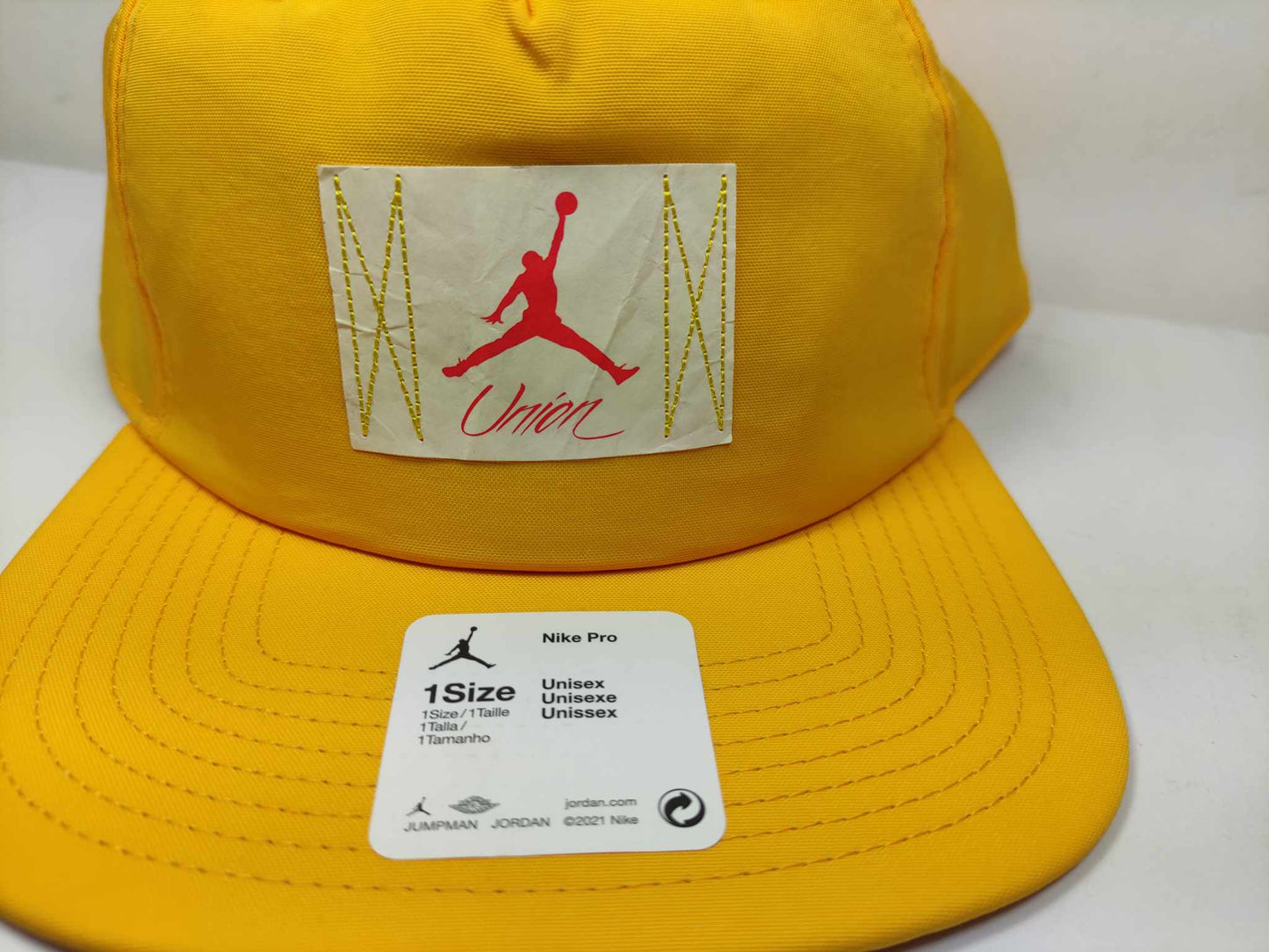 GORRA JORDAN X UNION CAP SPORT GOLD UNITALLA