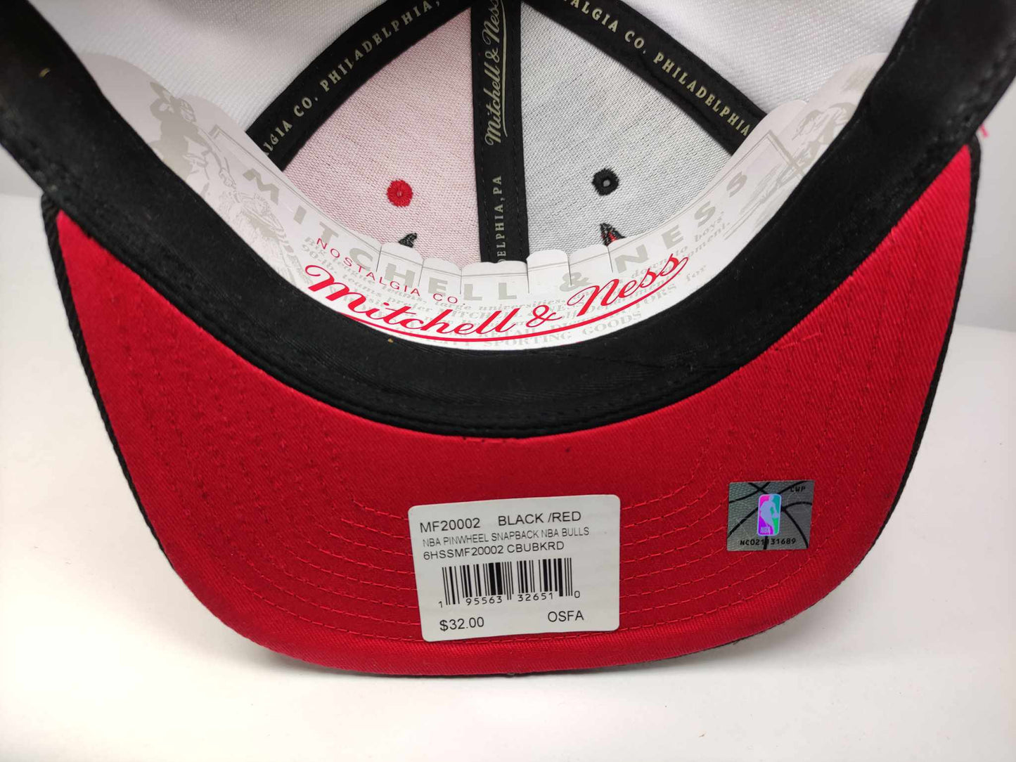 GORRA PLANA BULLS HOMAGE MITCHEL AND NESS SNAPBACK