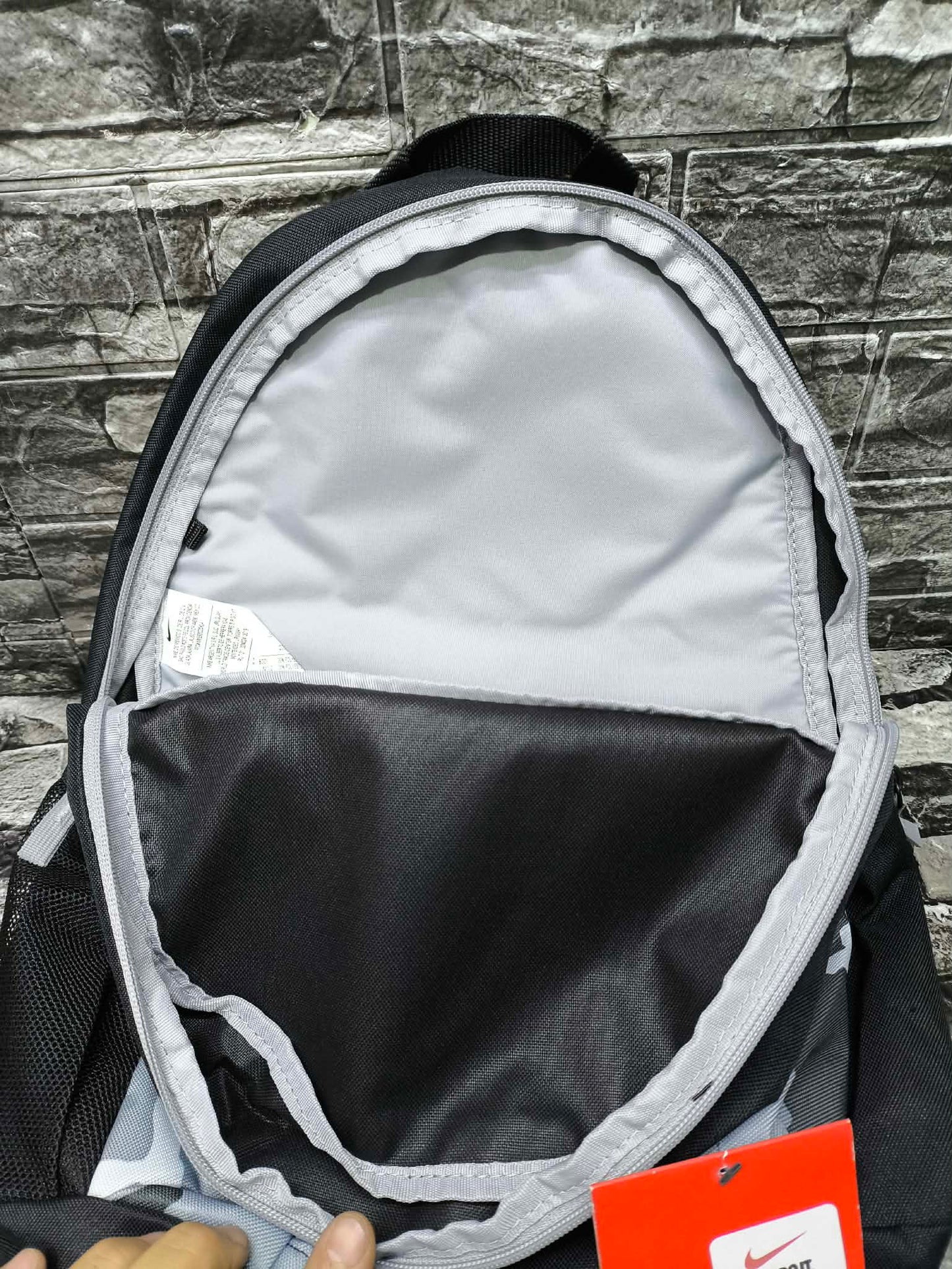 MOCHILA NIKE ELEMENTAL BASICS CAMO (40CM ALTO X 25CM ANCHO)