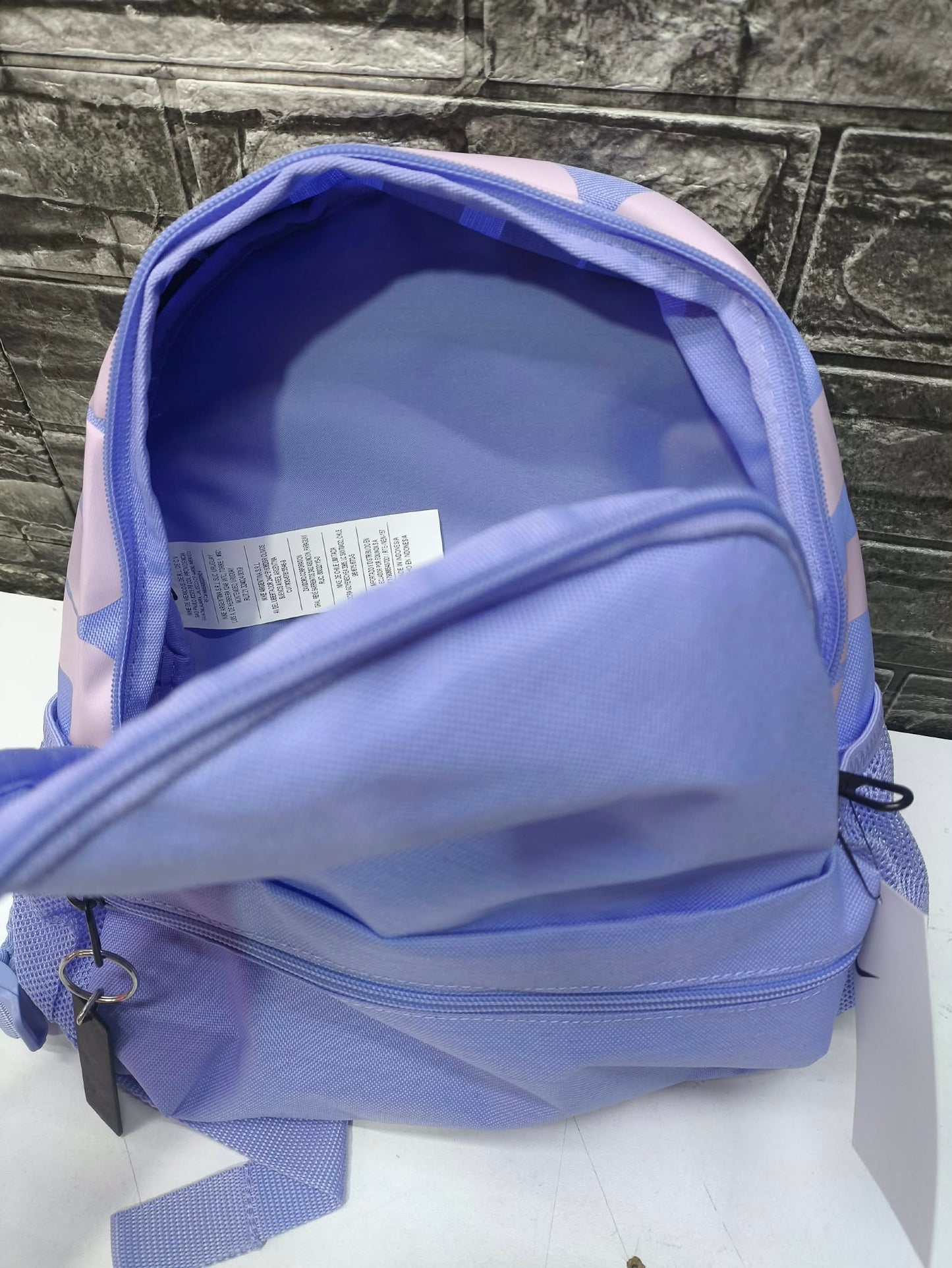MINI BAG NIKE BRASILIA LILA PINK (30CM ALTO X 25CM ANCHO)