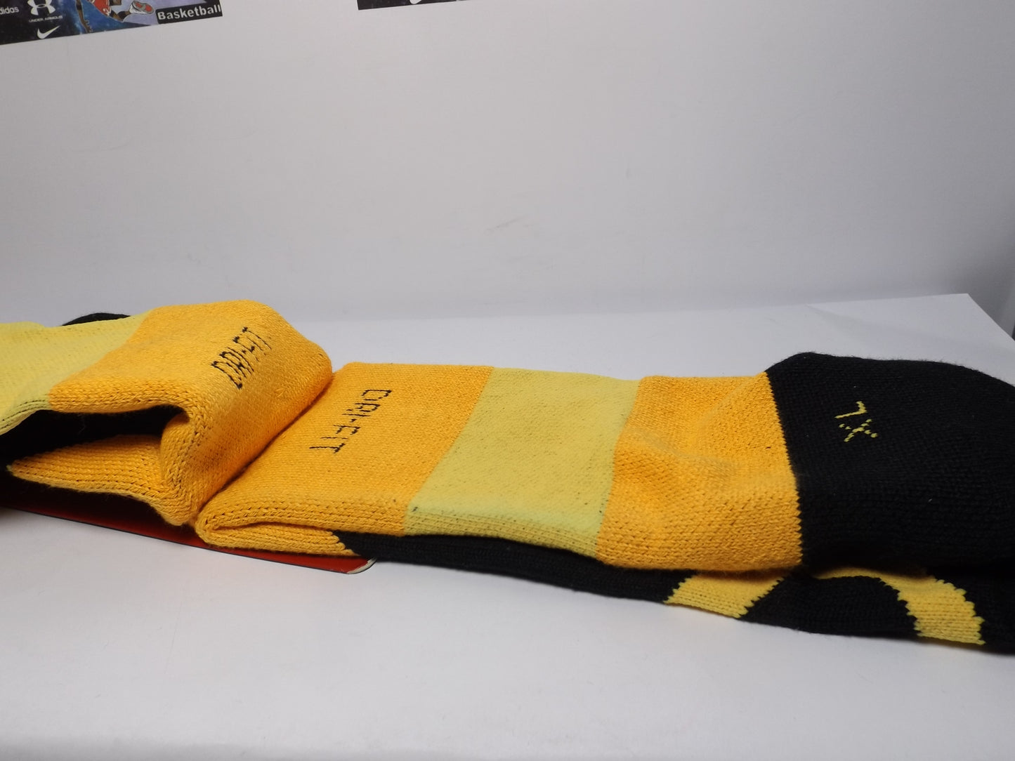 CALCETAS JORDAN BLACK YELLOW DRI-FIT GRUESAS (XL)