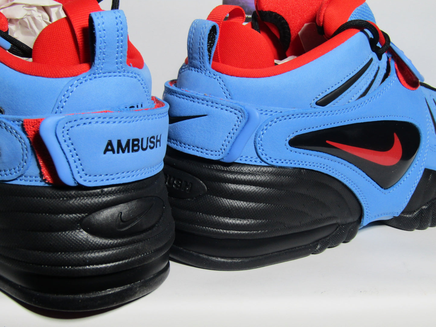 NIKE ADJUST FORCE X AMBUSH BLUE HABANERO RED EN CAJA