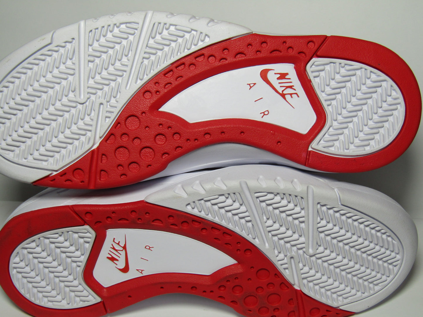 PIPPEN FLIGHT LITE II MID RED EN CAJA