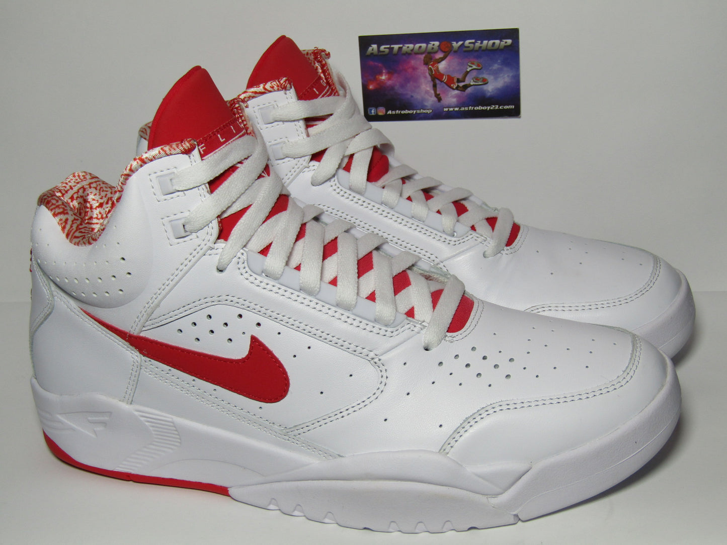 PIPPEN FLIGHT LITE II MID RED EN CAJA