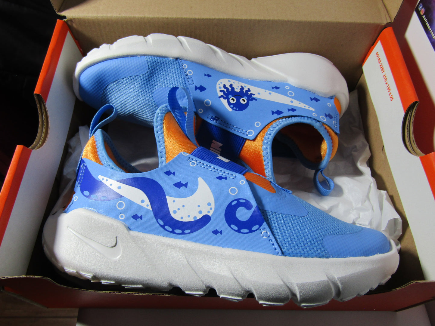 NIKE FLEX RUNNER OCTOPUS EN CAJA (20 Y 21 CM)