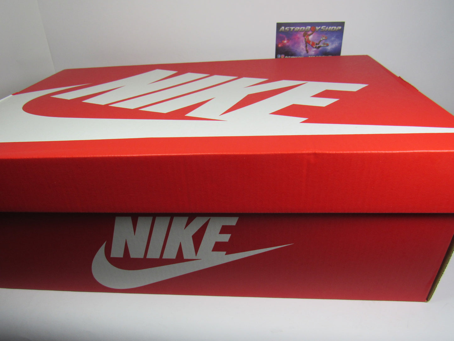 KYRIE 5 LOW IRON GREY EN CAJA NIKE