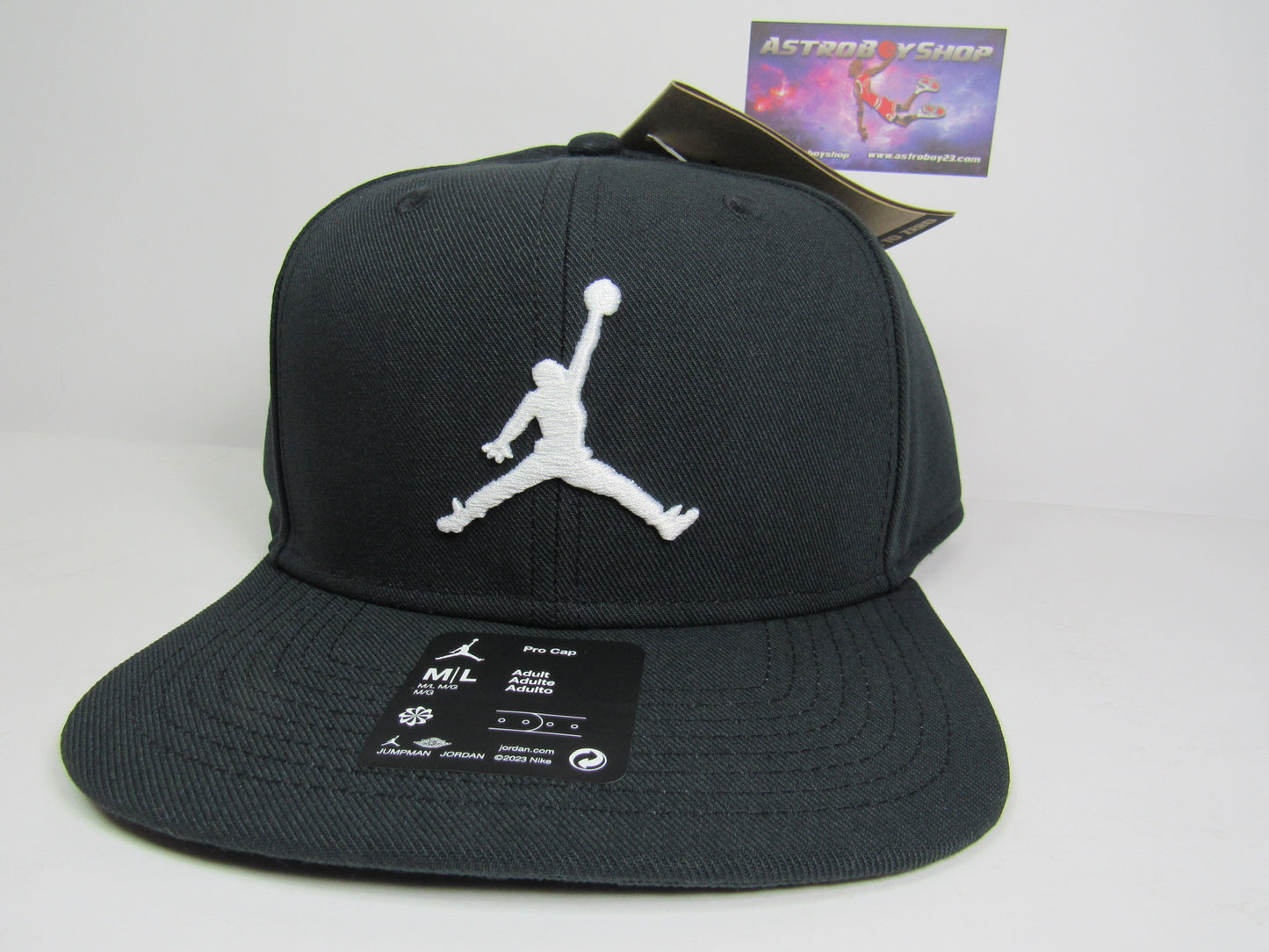 GORRA JORDAN PLANA BLACK & WHITE VICERA QUAD(M/L UNITALLA)