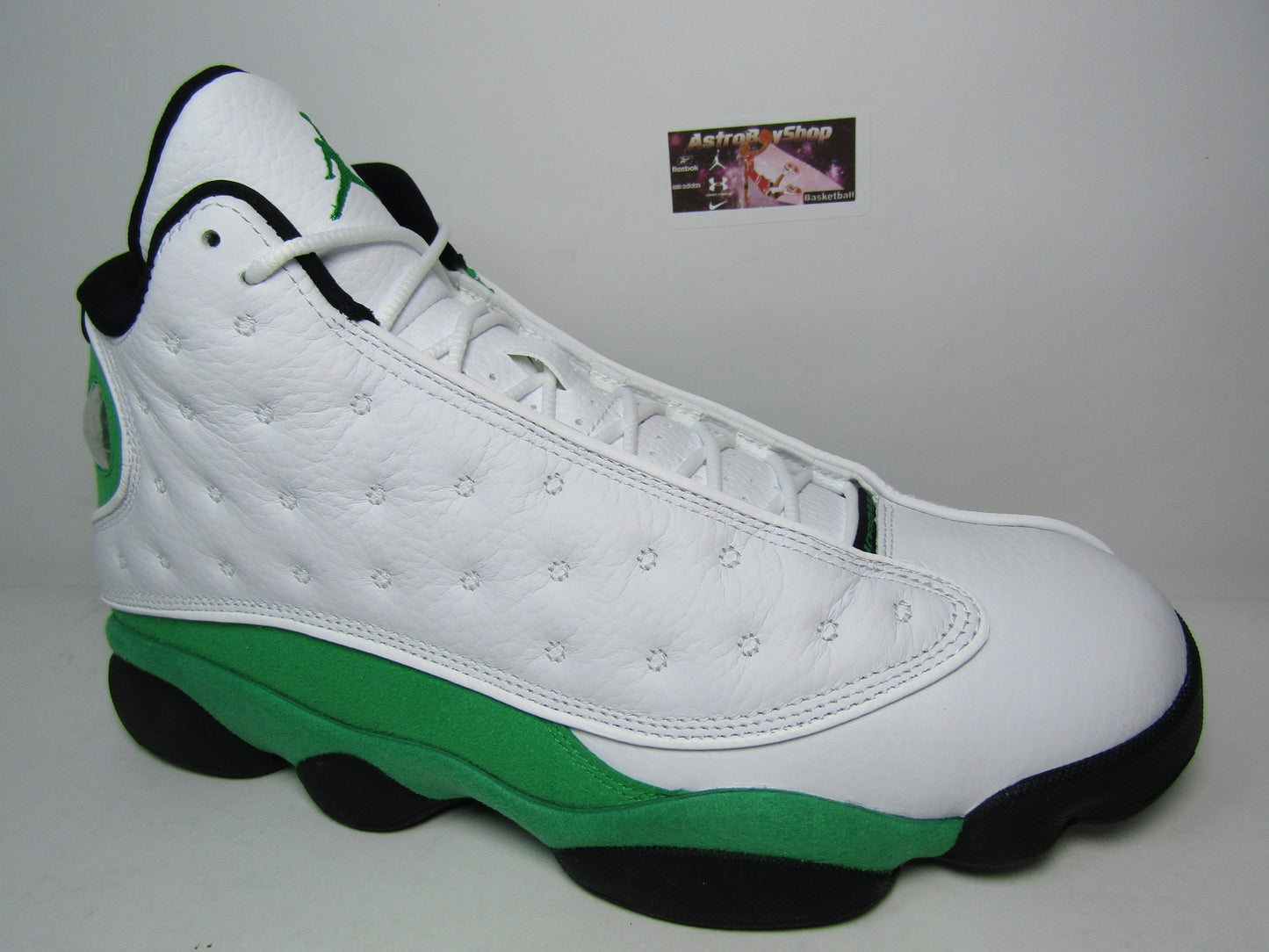 JORDAN 13 LUCKY GREEN EN CAJA
