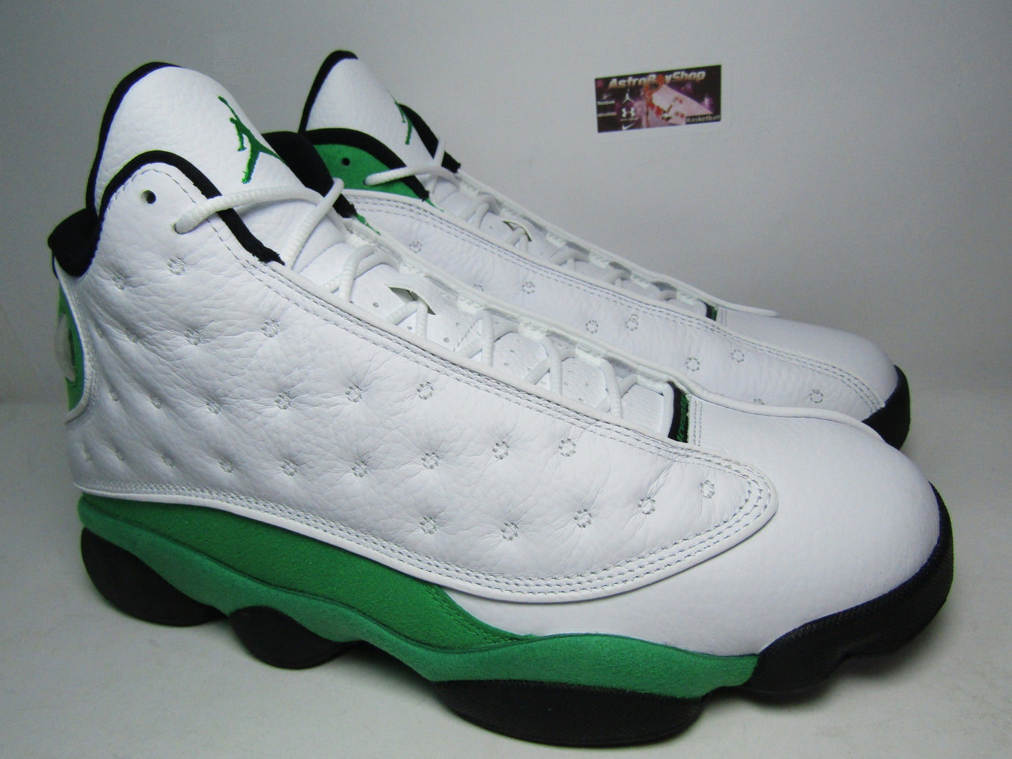 JORDAN 13 LUCKY GREEN EN CAJA