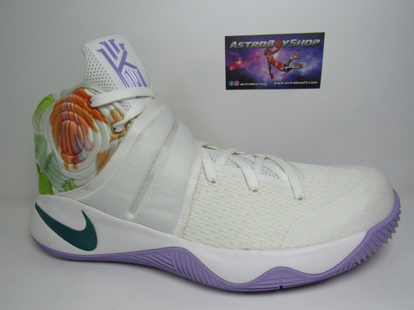 KYRIE 2 PASCUA EN CAJA DE REPUESTO