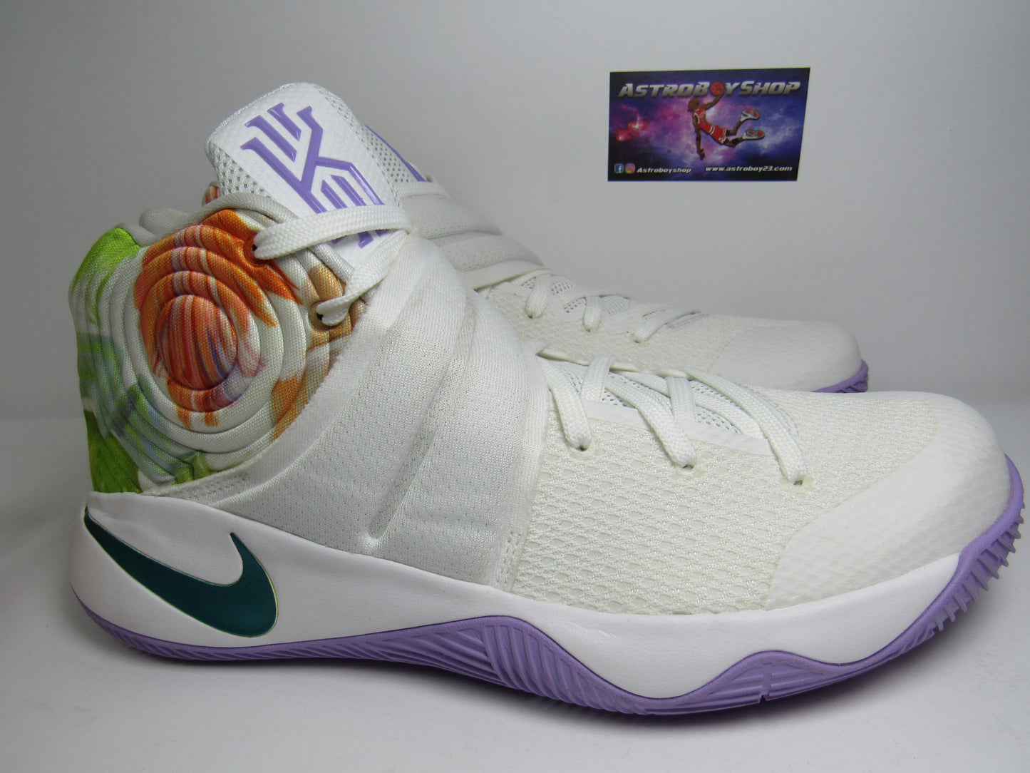 KYRIE 2 PASCUA EN CAJA DE REPUESTO