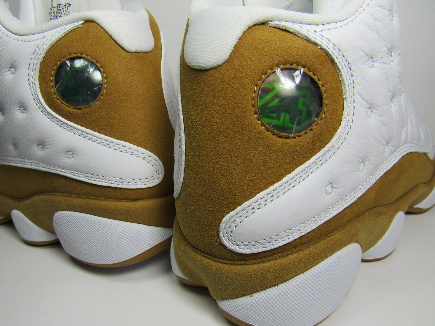 JORDAN 13 "WEATH" EN CAJA