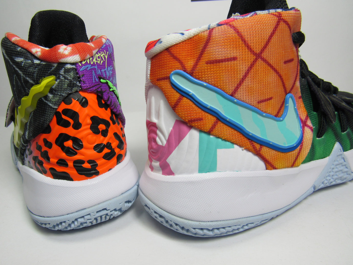 KYRIE KYBRID BEST OFF EN CAJA NIKE