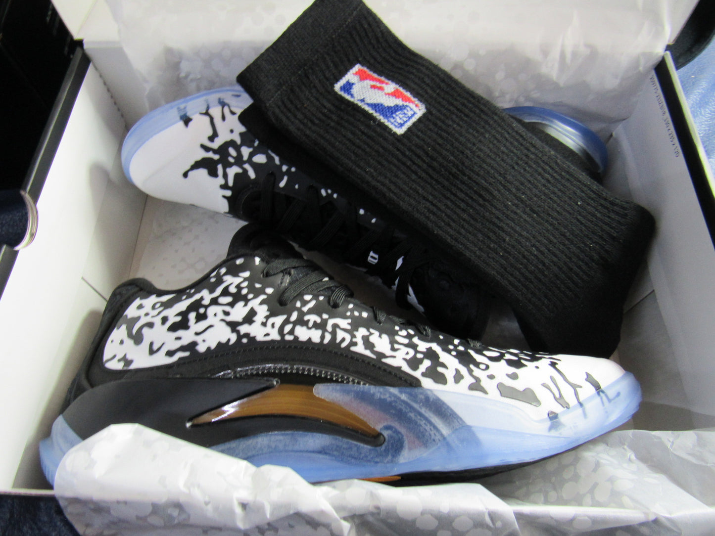 JORDAN ZION 3 "GEN ZION" EN CAJA