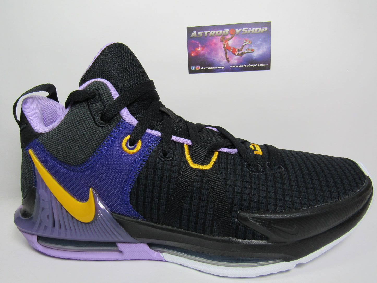 LEBRON WITNESS 7 LAKERS HOME EN CAJA