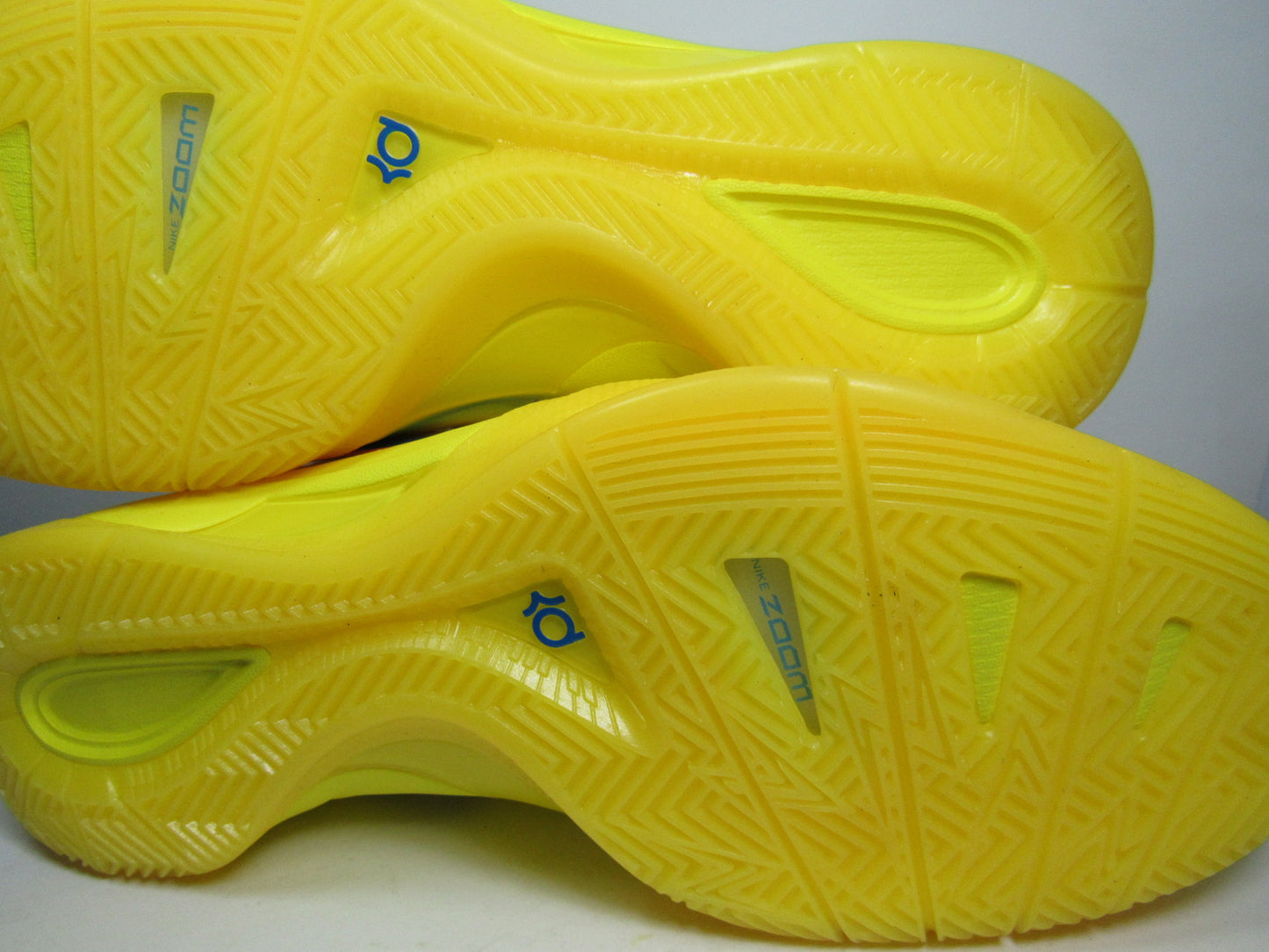 KEVIN DURANT 3 CHRISTMAST EN CAJA DE REPUESTO