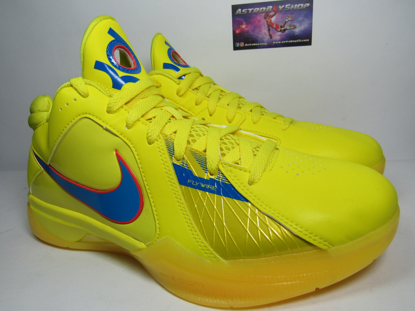 KEVIN DURANT 3 CHRISTMAST EN CAJA DE REPUESTO