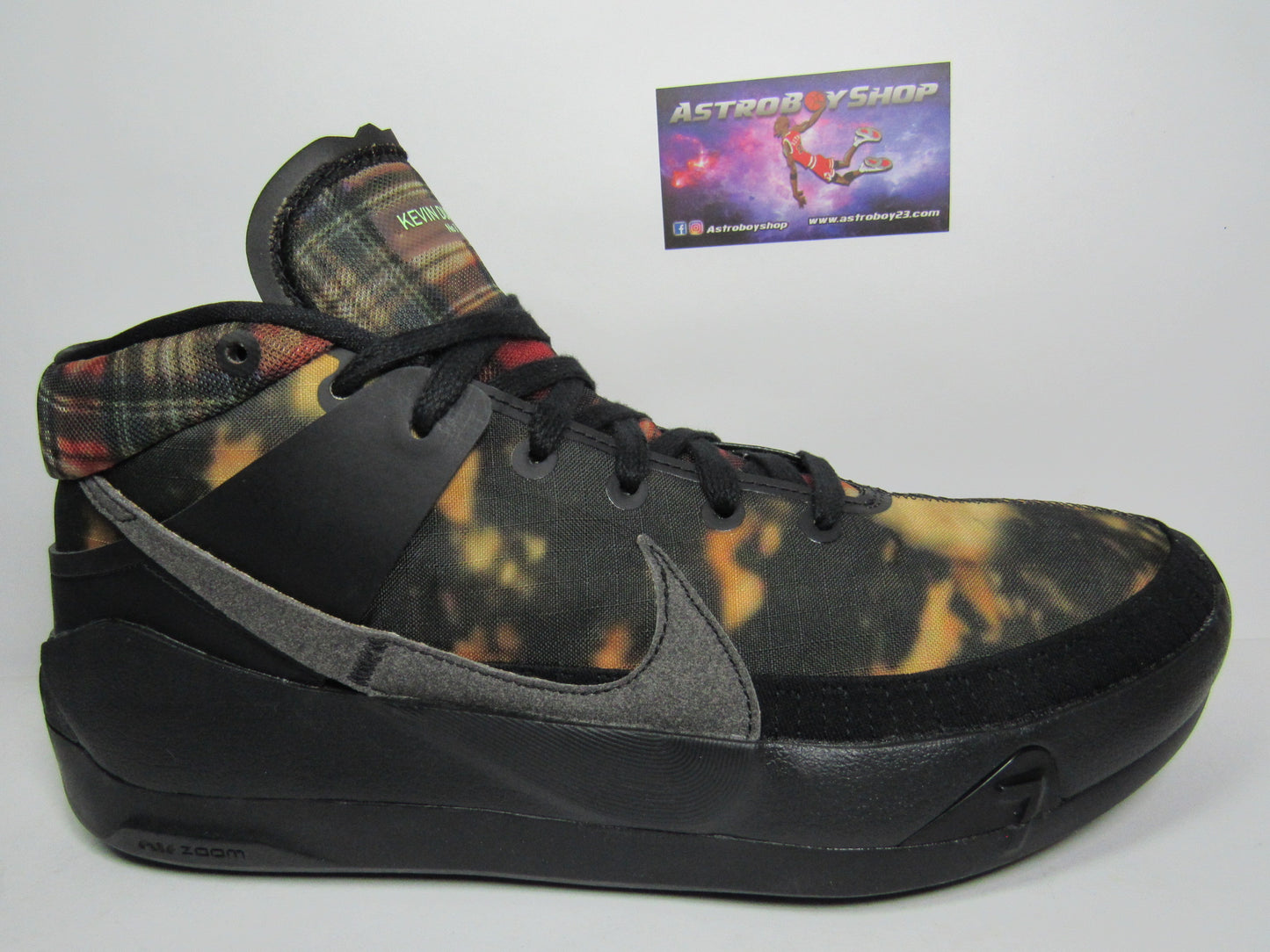 KEVIN DURANT 13 PLAID EN CAJA