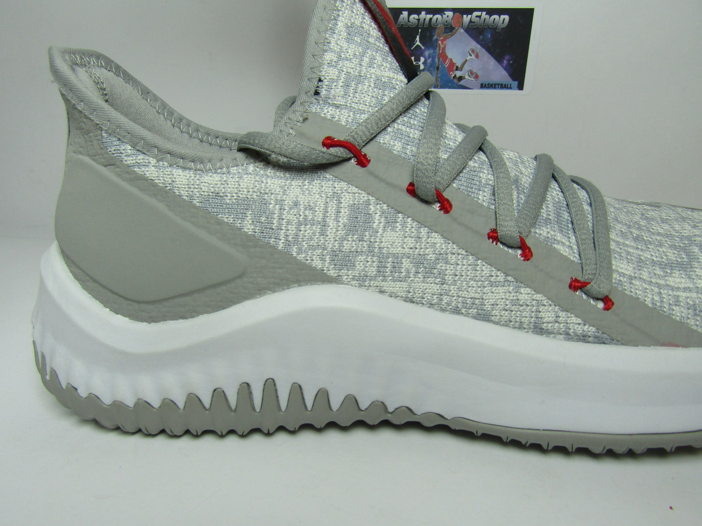 DAMIAN LILLAR "DOLLA" GREY EN CAJA