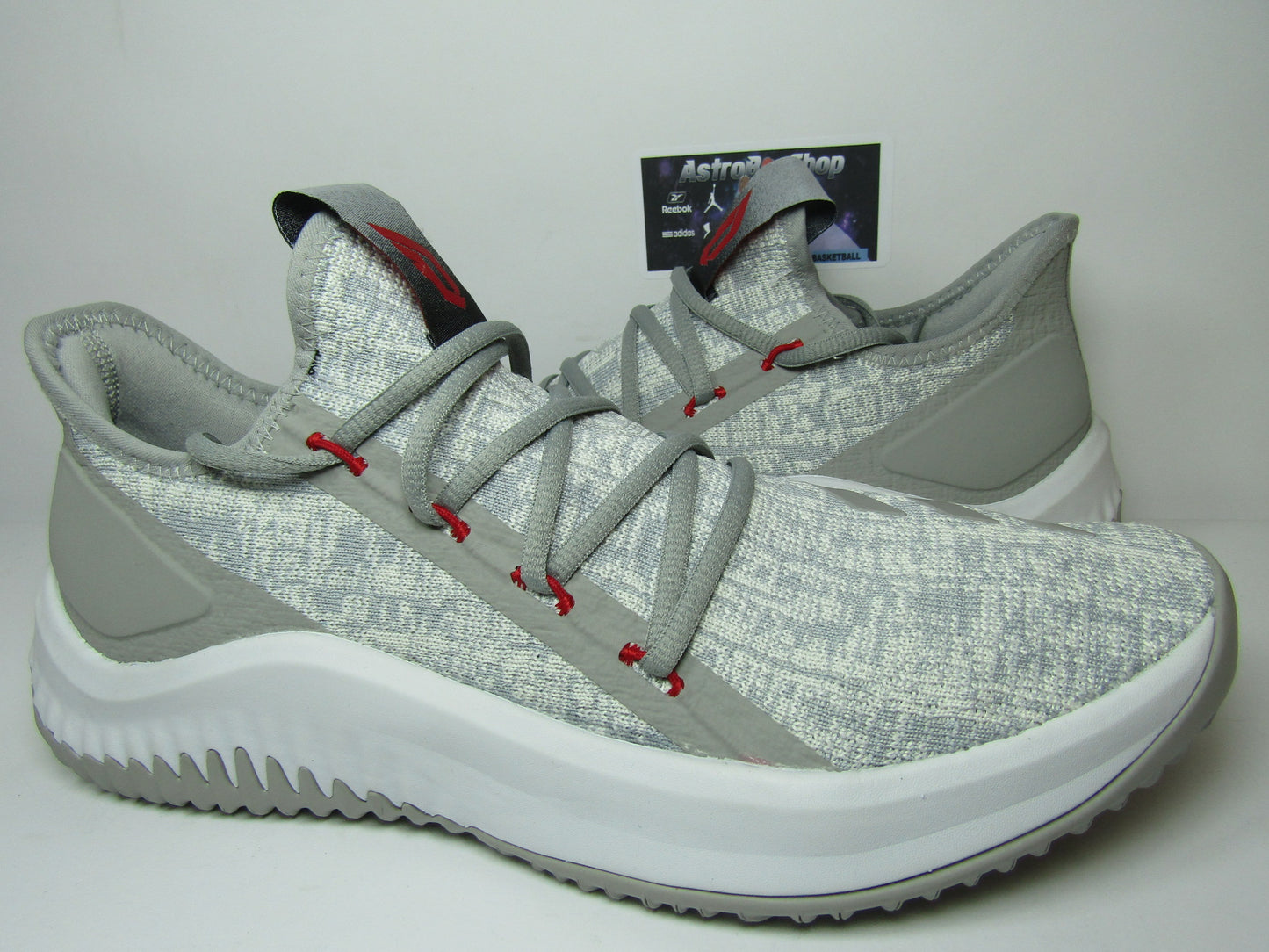 DAMIAN LILLAR "DOLLA" GREY EN CAJA