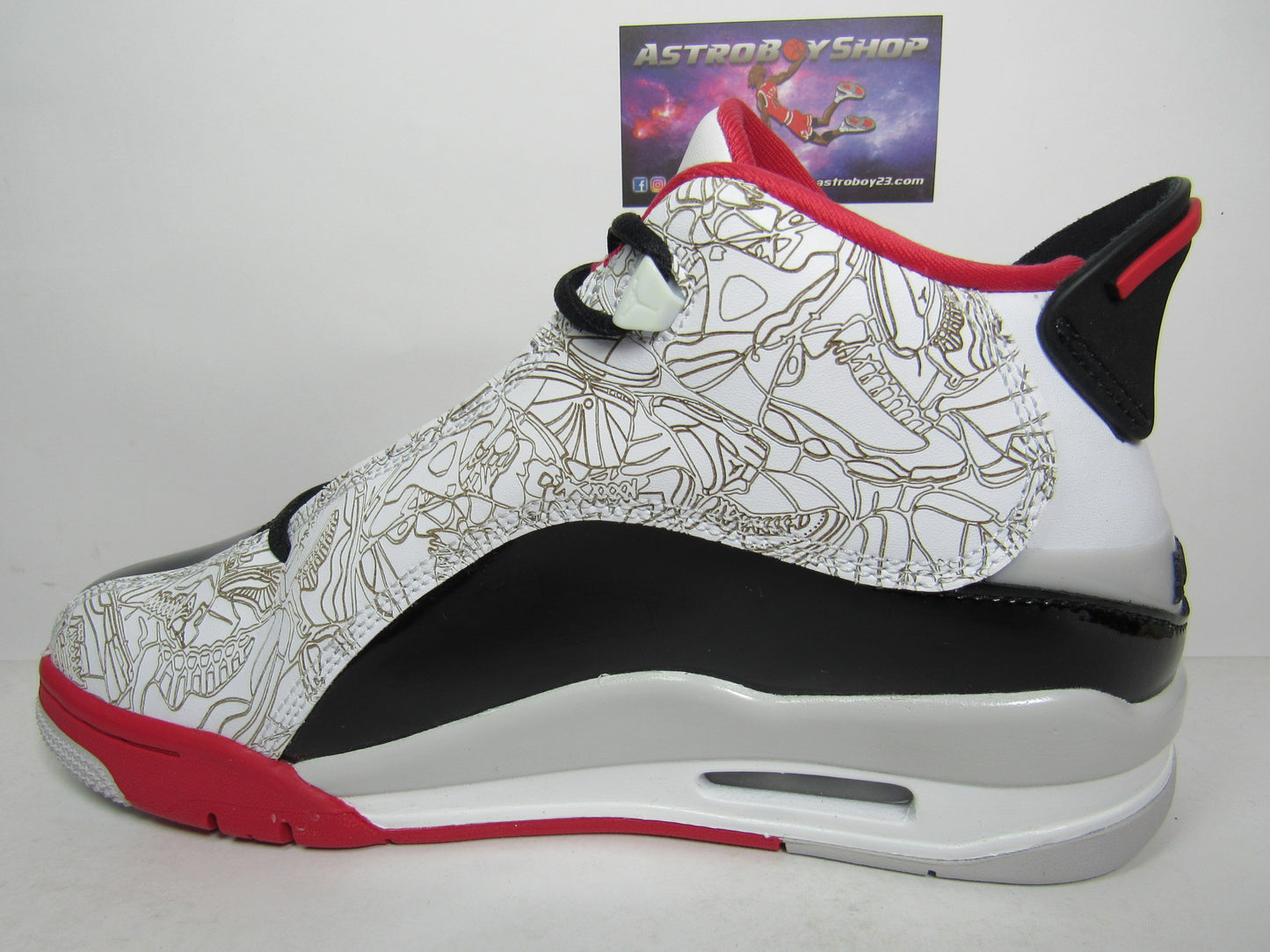 JORDAN DUB ZERO KIDS VARSITY RED EN CAJA