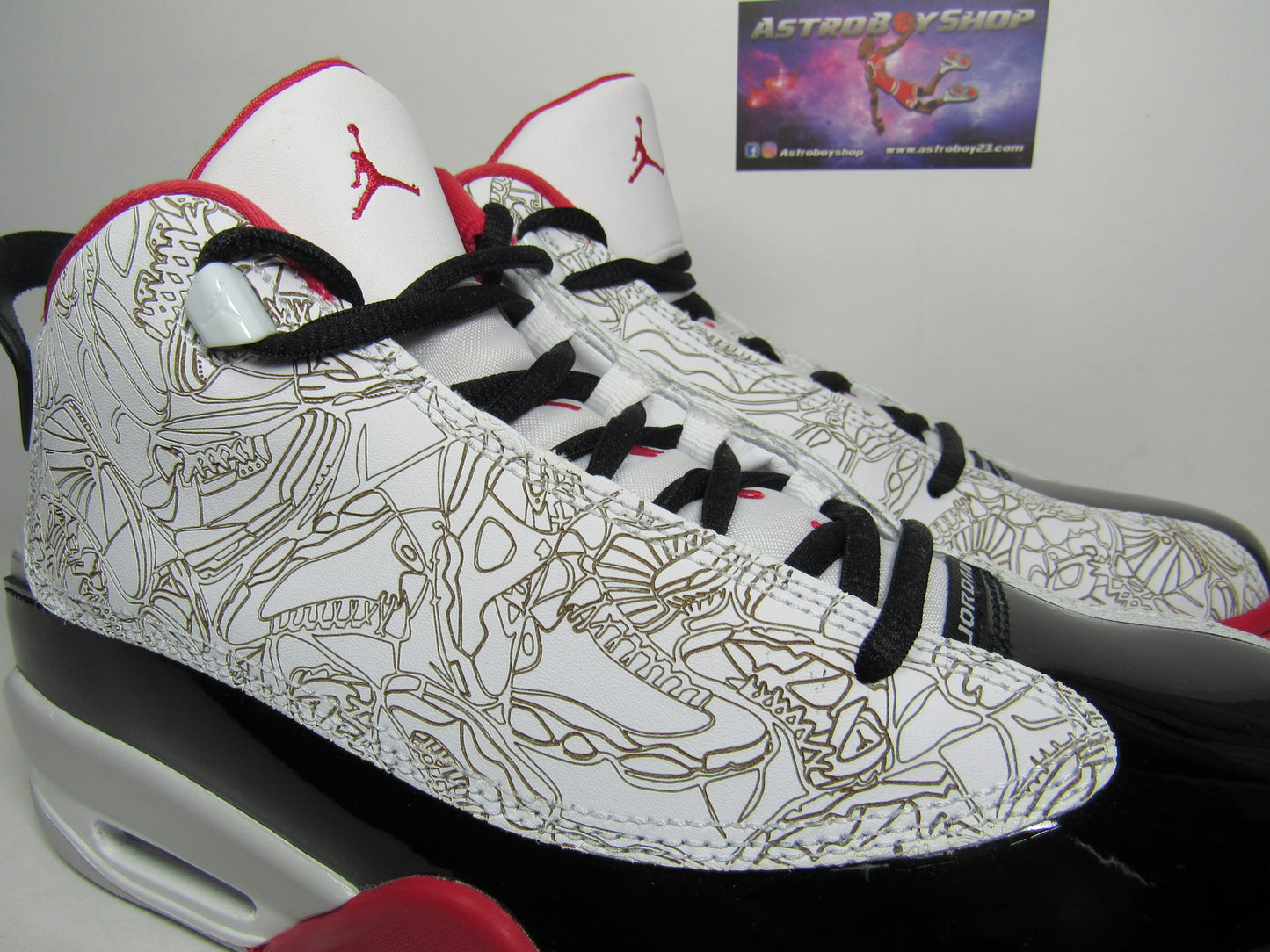 JORDAN DUB ZERO KIDS VARSITY RED EN CAJA