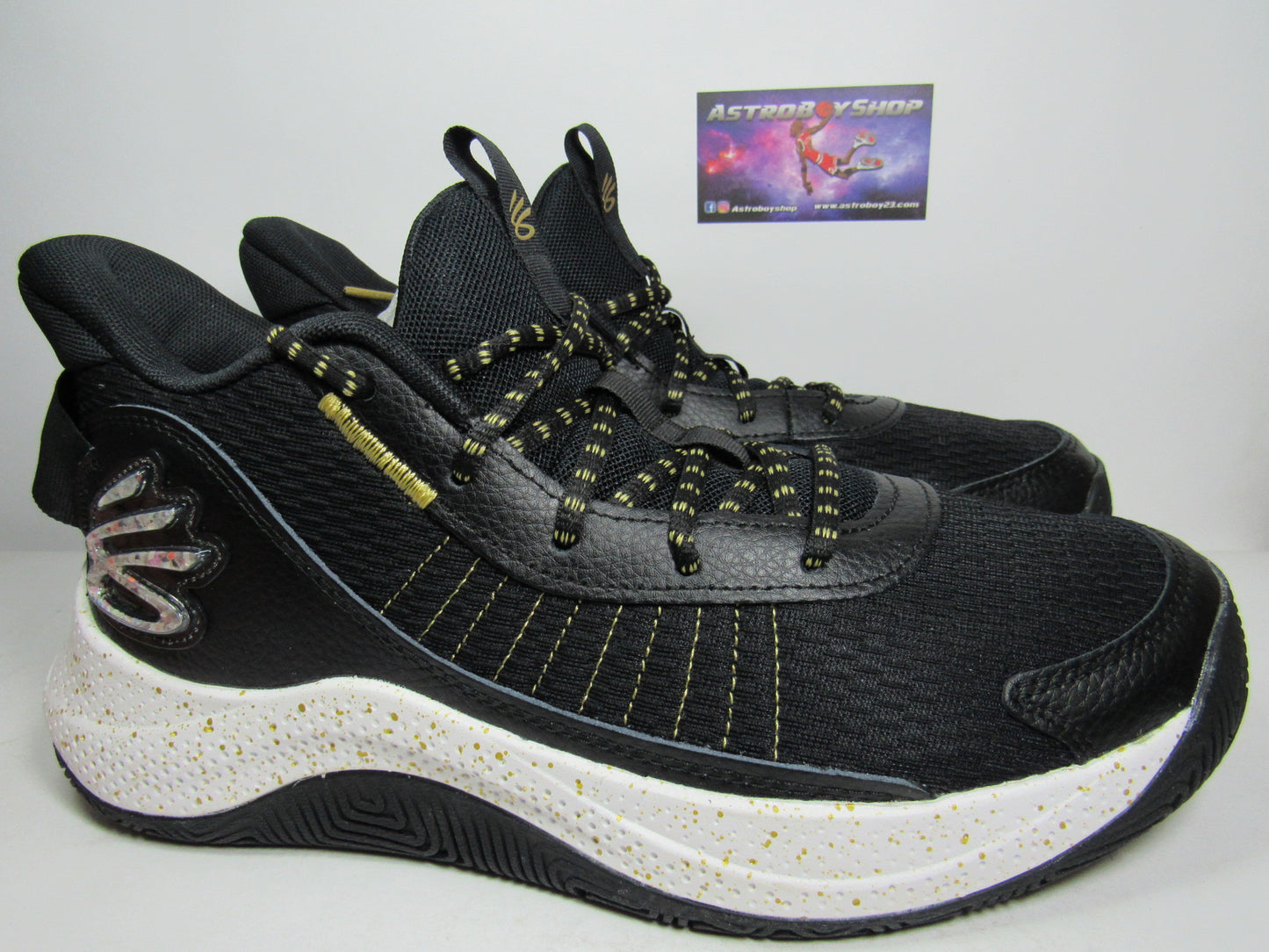 CURRY 3Z7 BLACK EDITION EN CAJA
