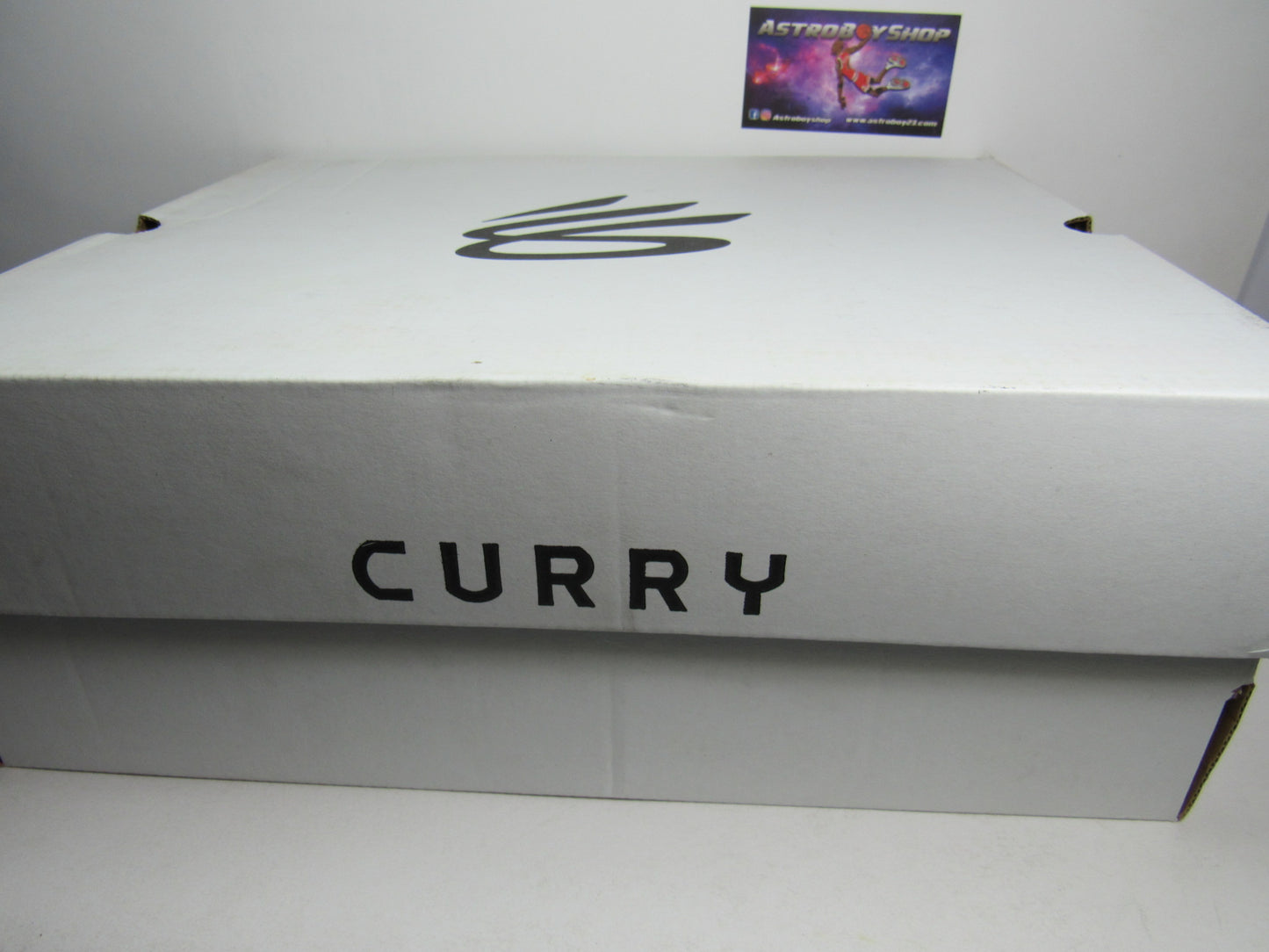 CURRY 3Z6 WARRIORS EN CAJA