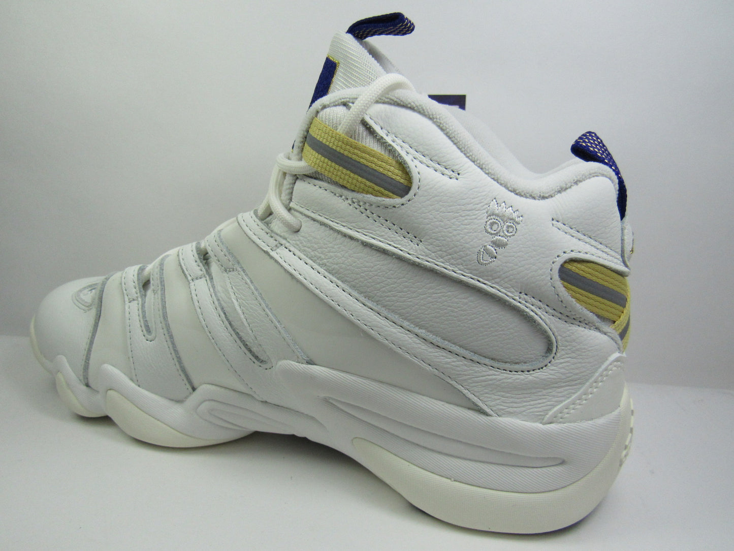 KOBE CRAZY 8 LAKERS EN CAJA