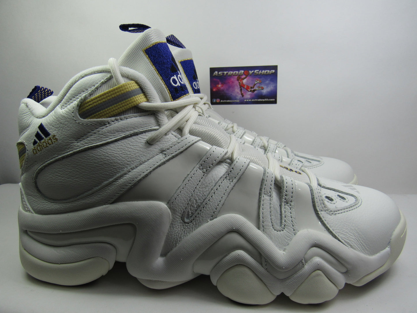 KOBE CRAZY 8 LAKERS EN CAJA