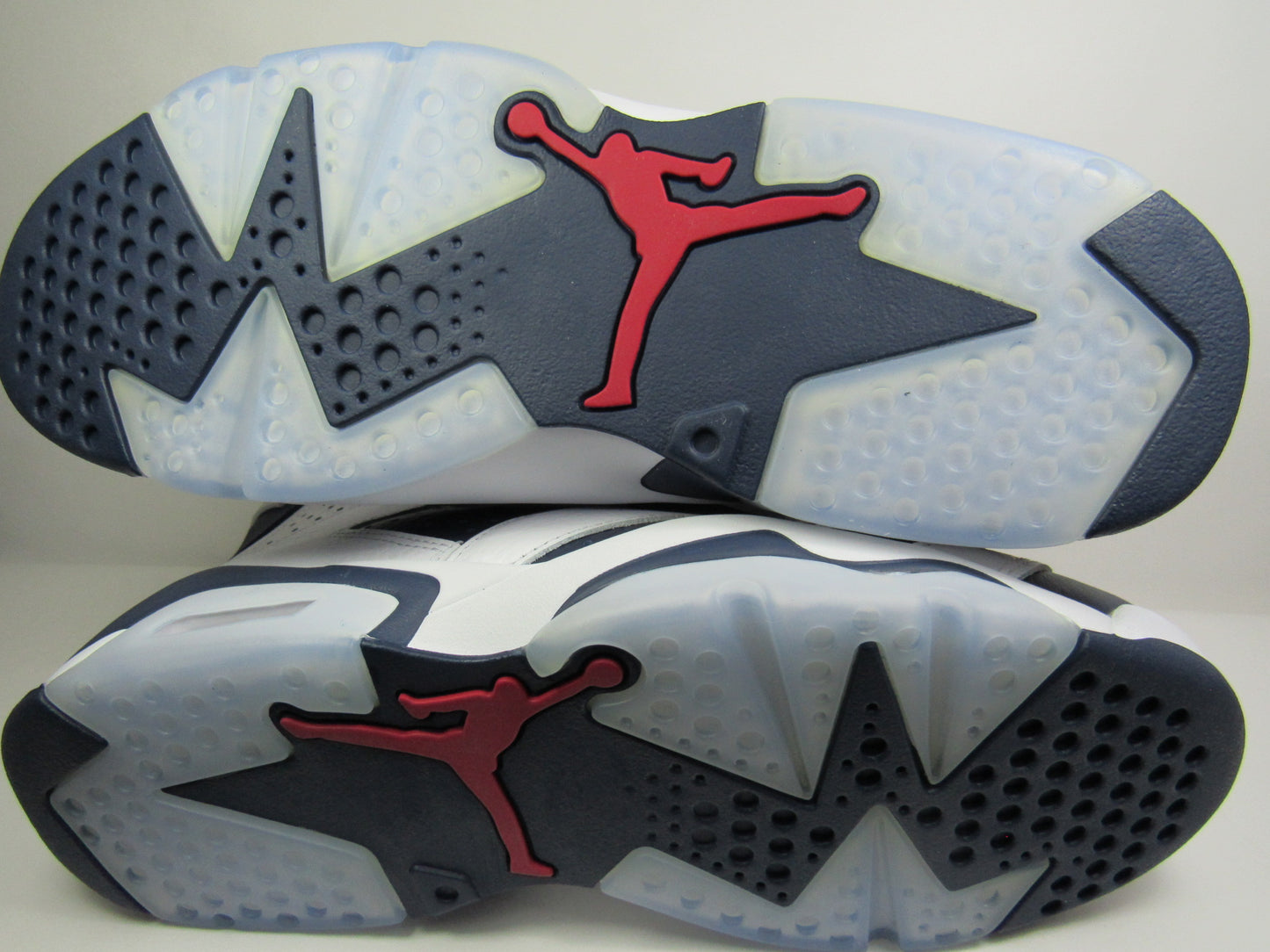 JORDAN 6 OLYMPICS 2024 EN CAJA