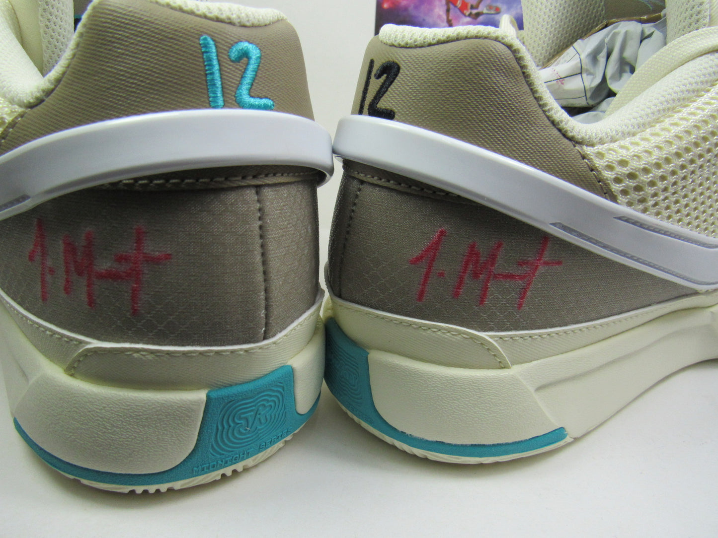 NIKE JA 1 MORANT VACATION EN CAJA