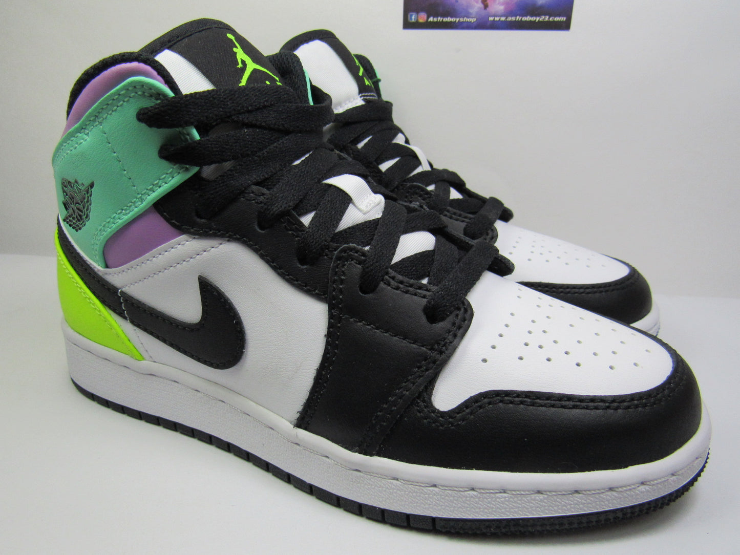 JORDAN 1 MID KIDS PASTEL EN CAJA