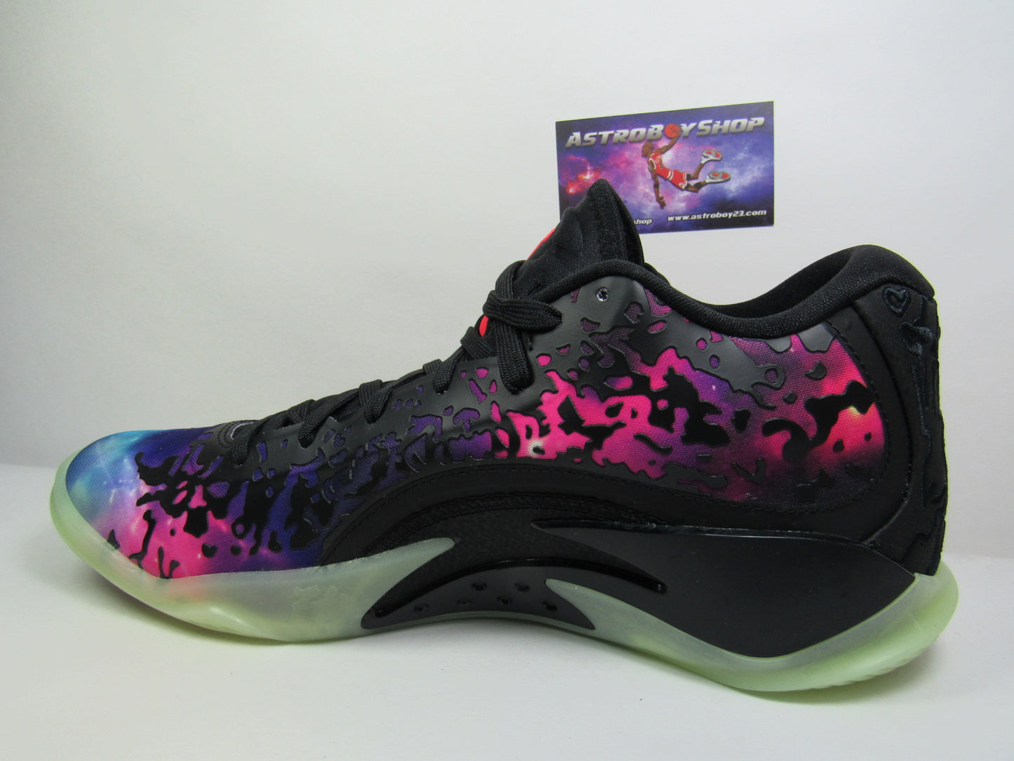 JORDAN ZION 3 GALAXY "FOSFORECENETES" EN CAJA