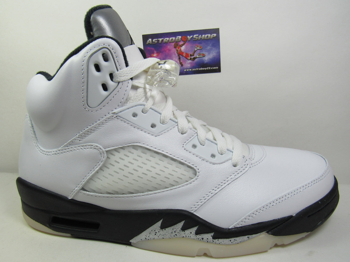 JORDAN 5 REVERSE METALLIC SILVER EN CAJA