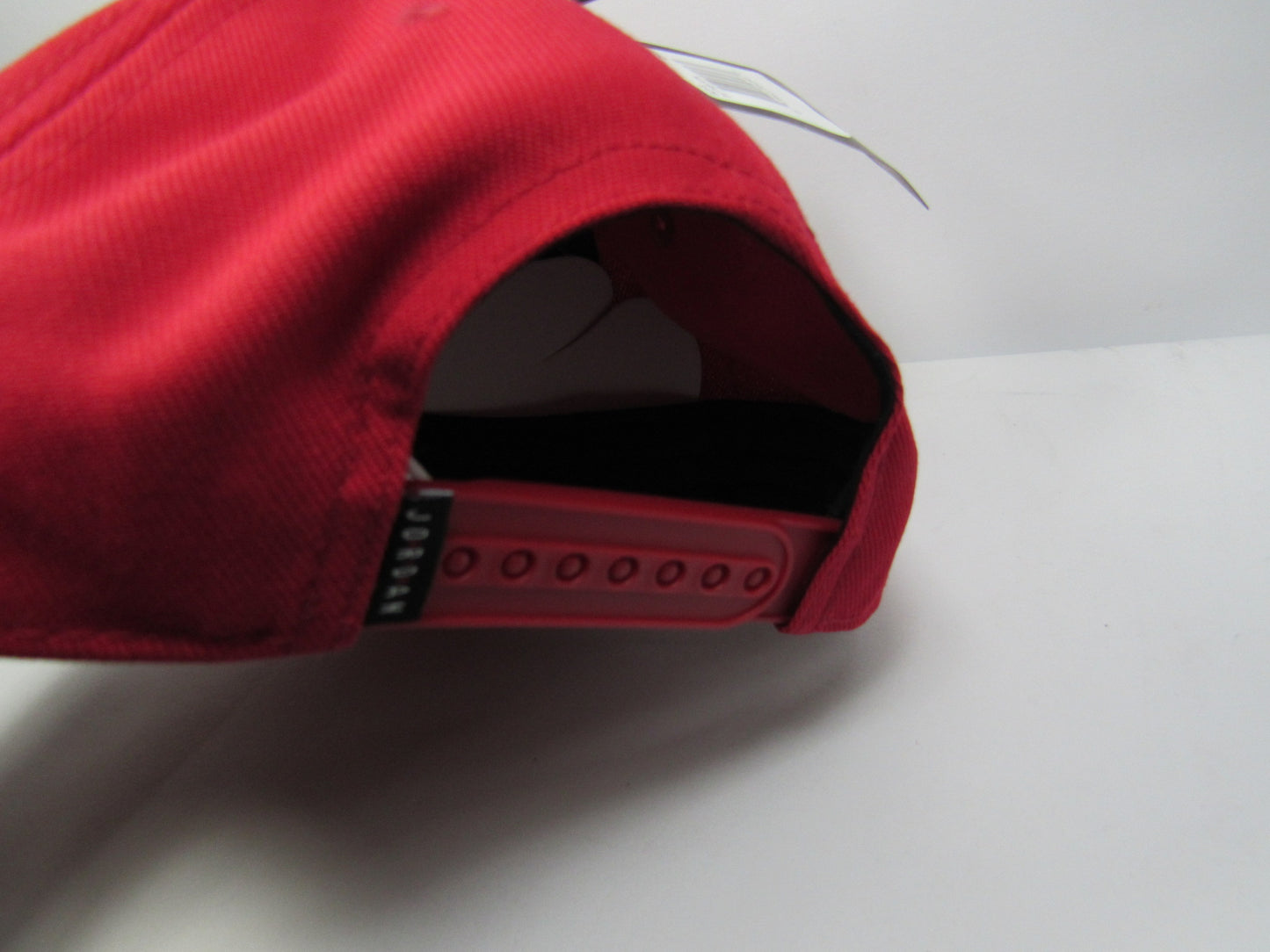 GORRA JORDAN PLANA GYM RED CHILD NIÑO (5-8 AÑOS)