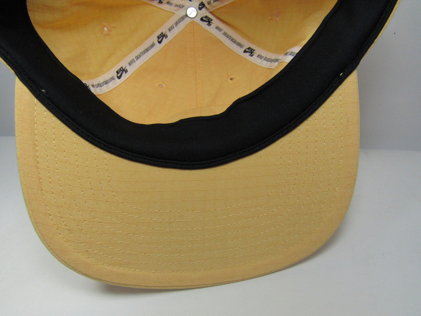GORRA NIKE SB H86 CELESTIAL GOLD UNITALLA