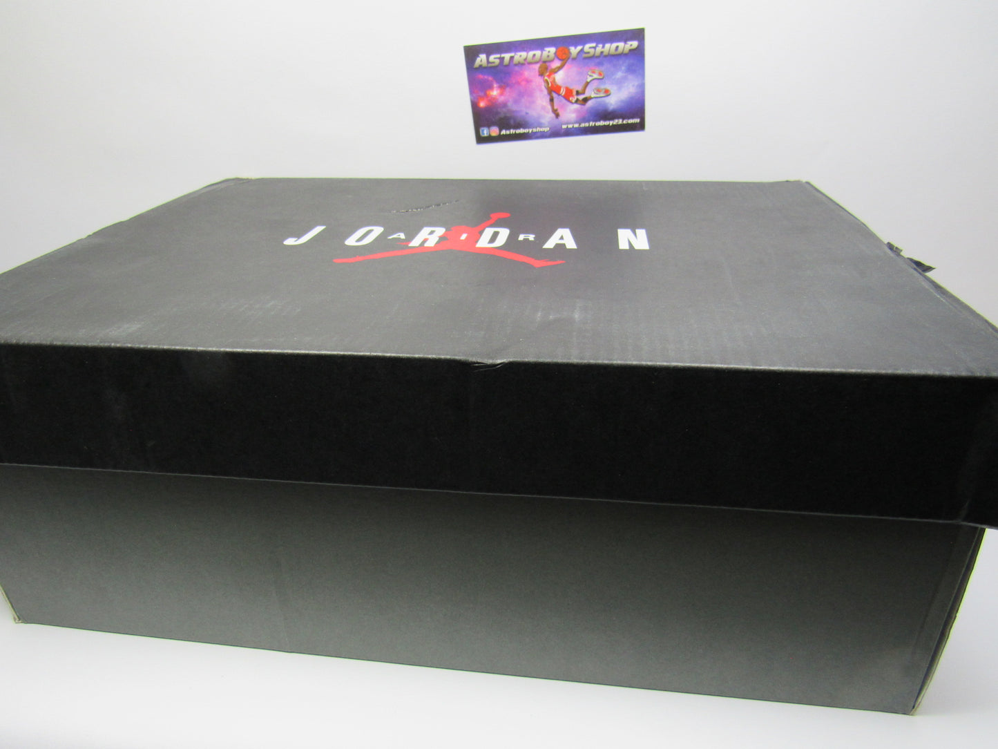 JORDAN 11 DMP MOMENTS KIDS EN CAJA