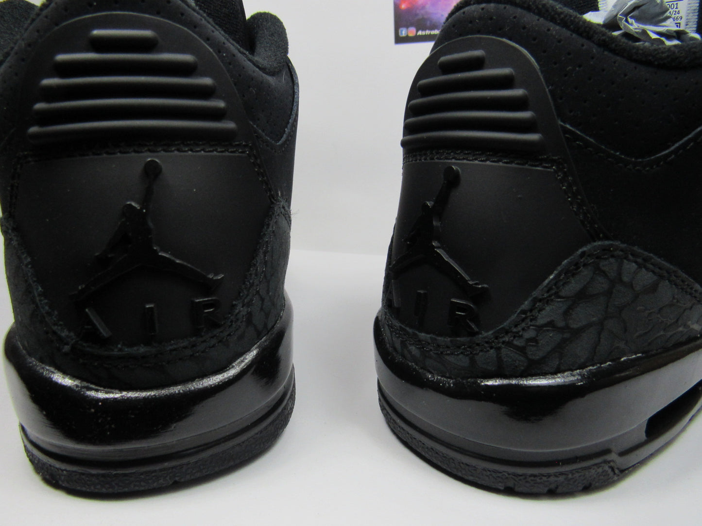 JORDAN 3 BLACK CAT KIDS EN CAJA