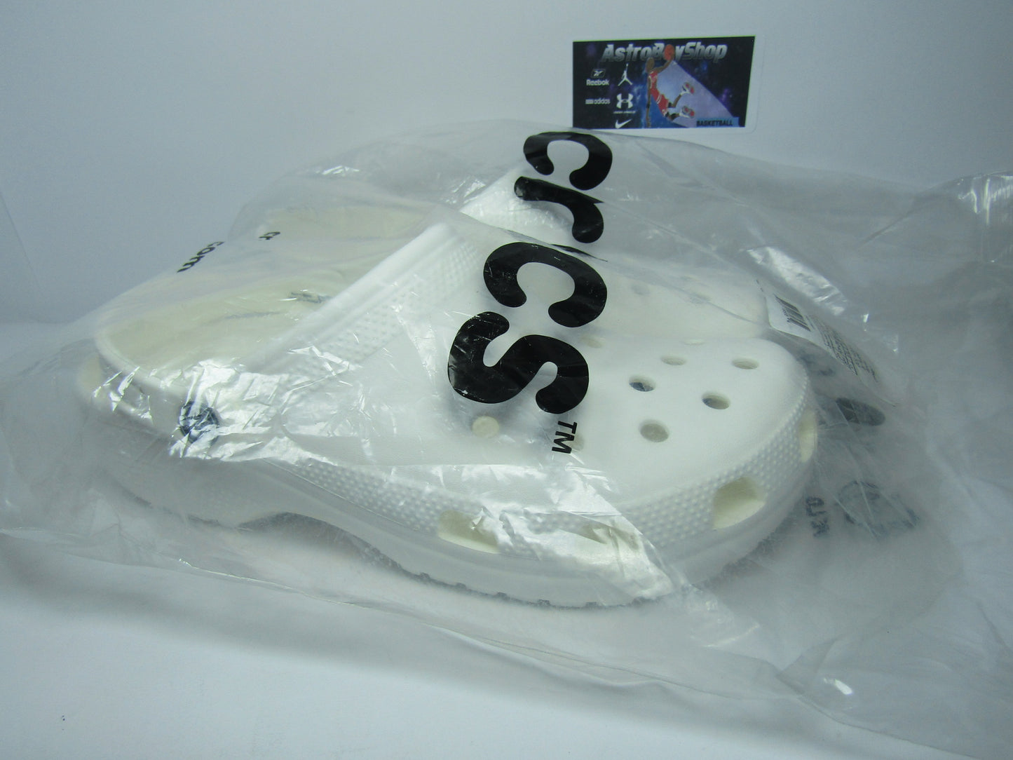SANDALIAS CROCS CLASSICS WHITE EN SU BOLSA