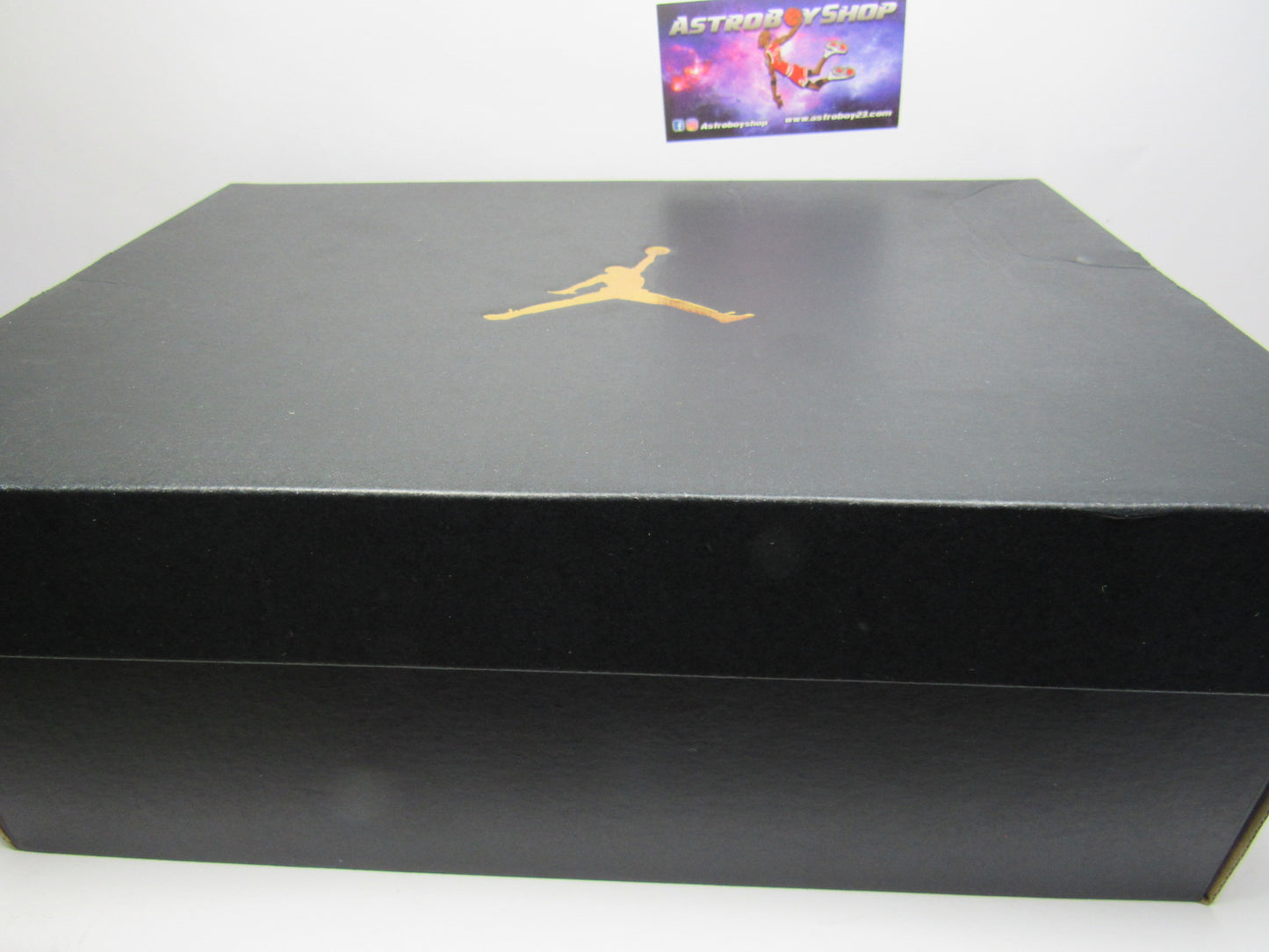 JORDAN 1 MID WHITE MONOCROMATIC EN CAJA