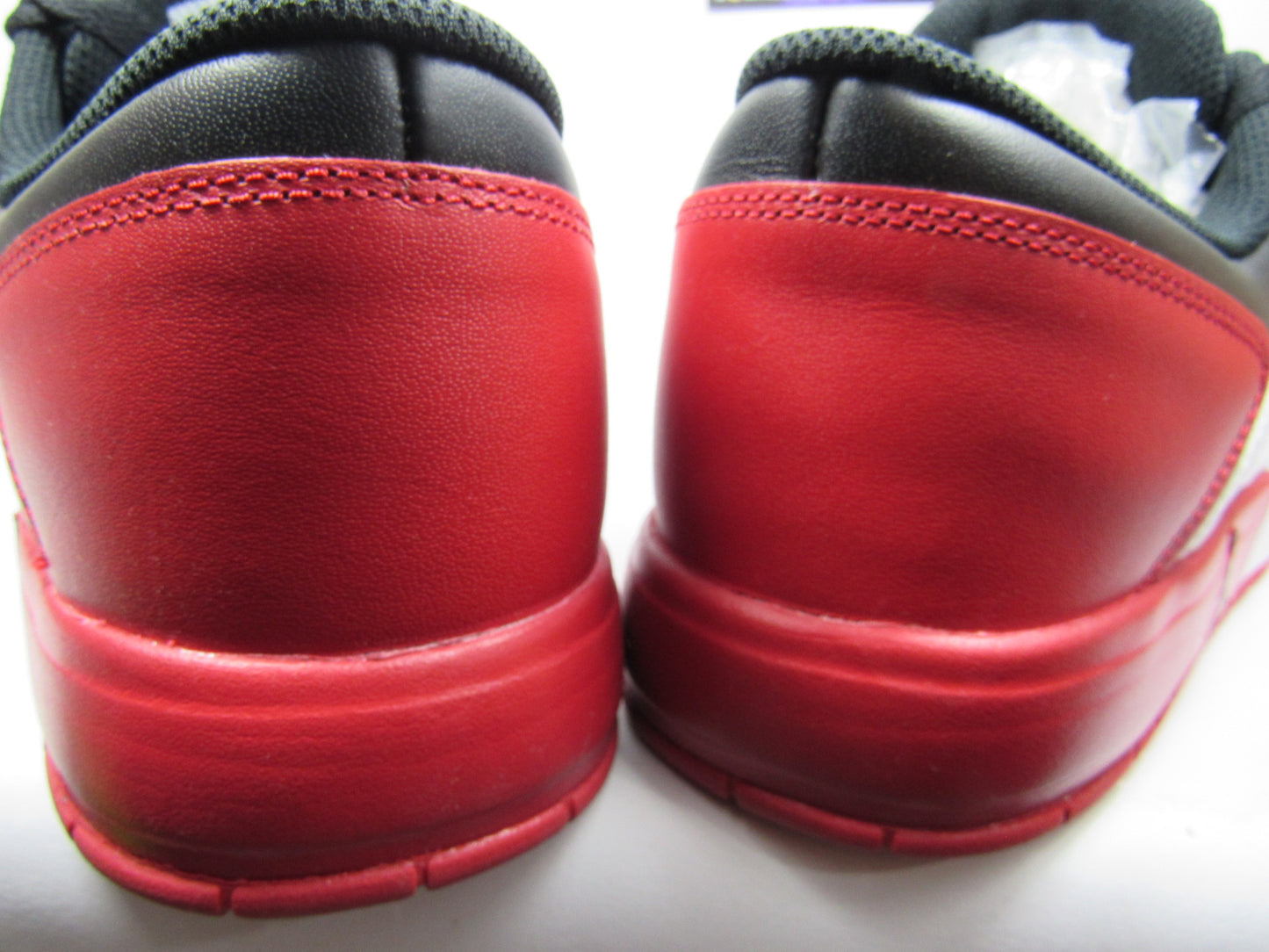 JORDAN 1 NU RETRO GYM RED EN CAJA