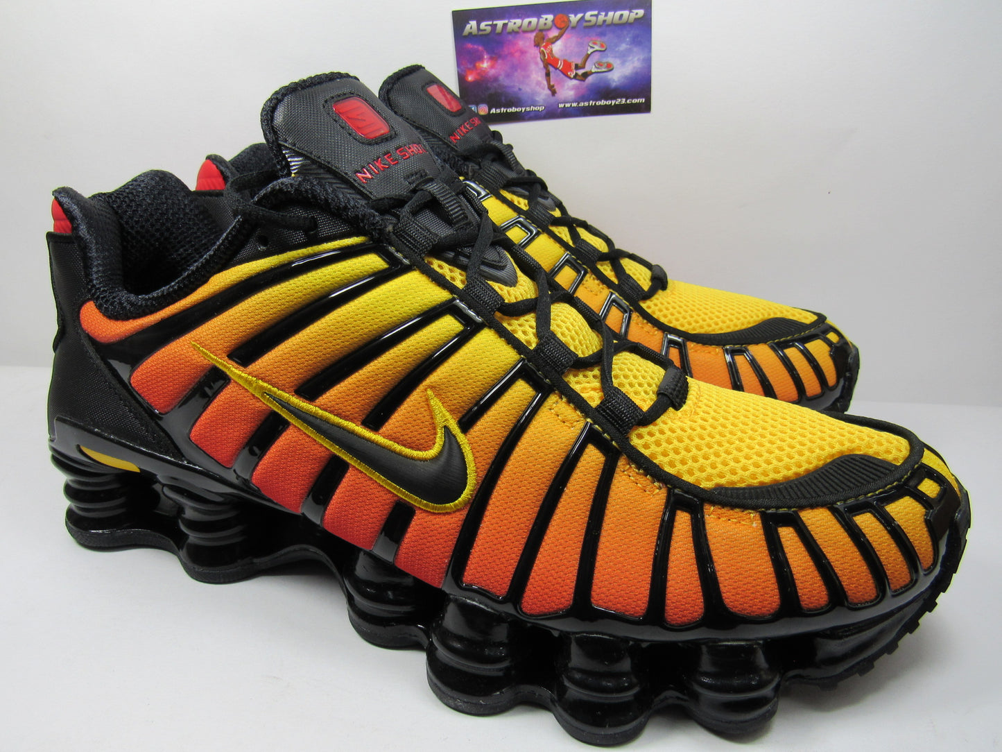 NIKE SHOX TL SUNRISE EN CAJA