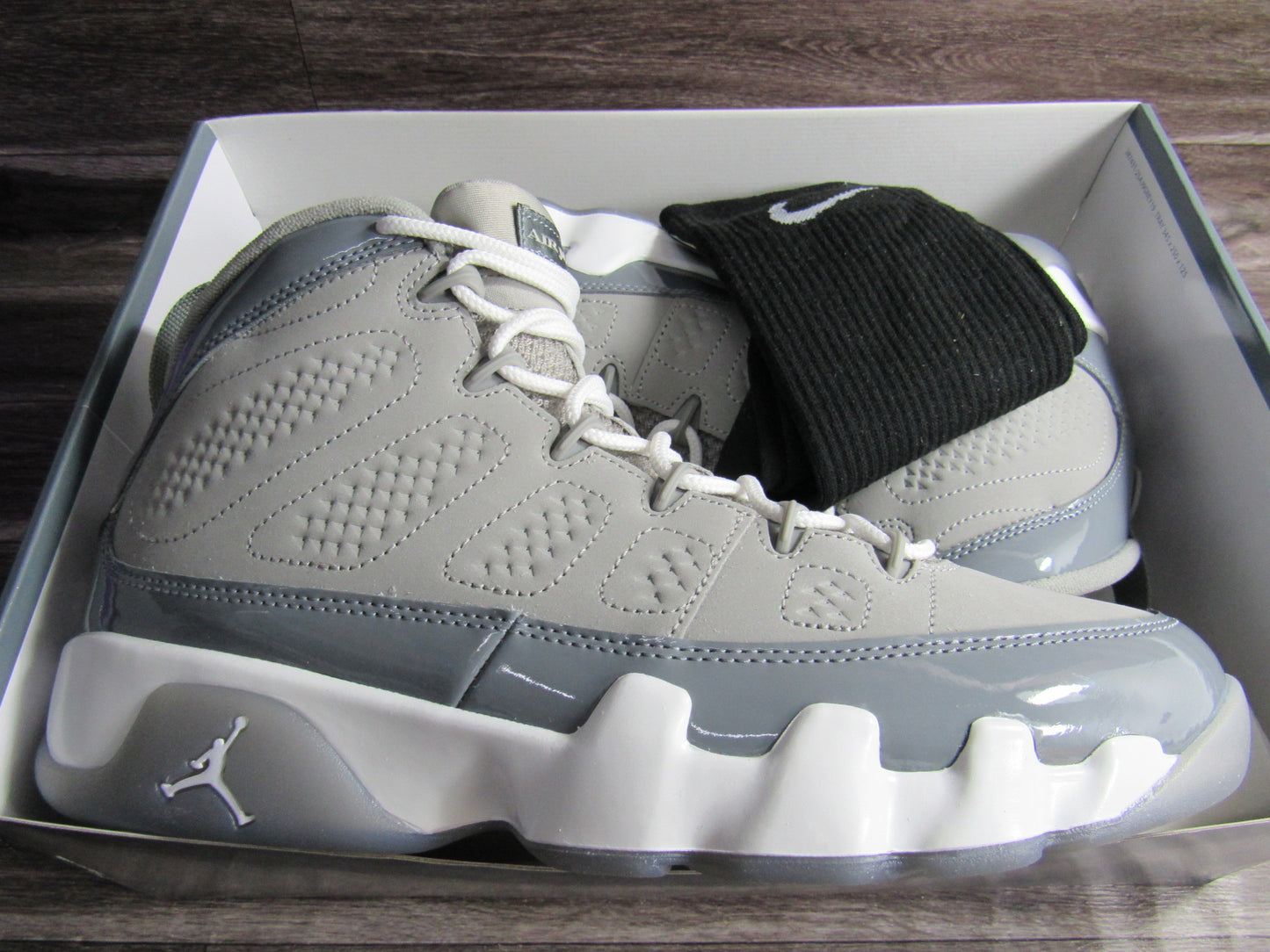 JORDAN 9 COOL GREY 2025 EN CAJA