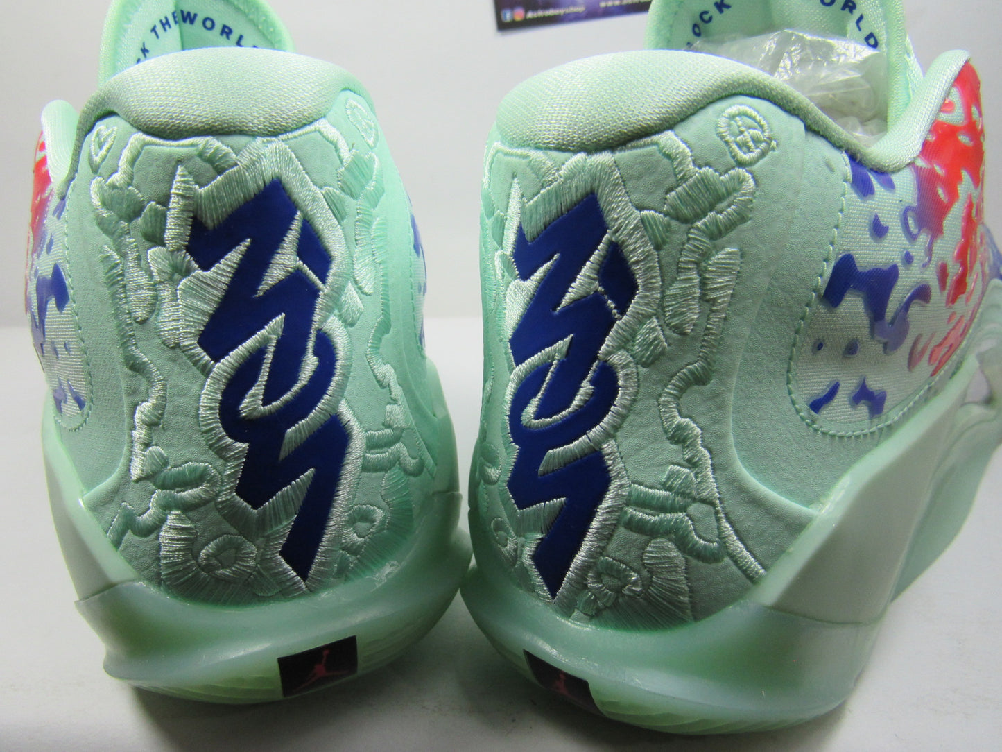 JORDAN ZION 3 MUD EN CAJA