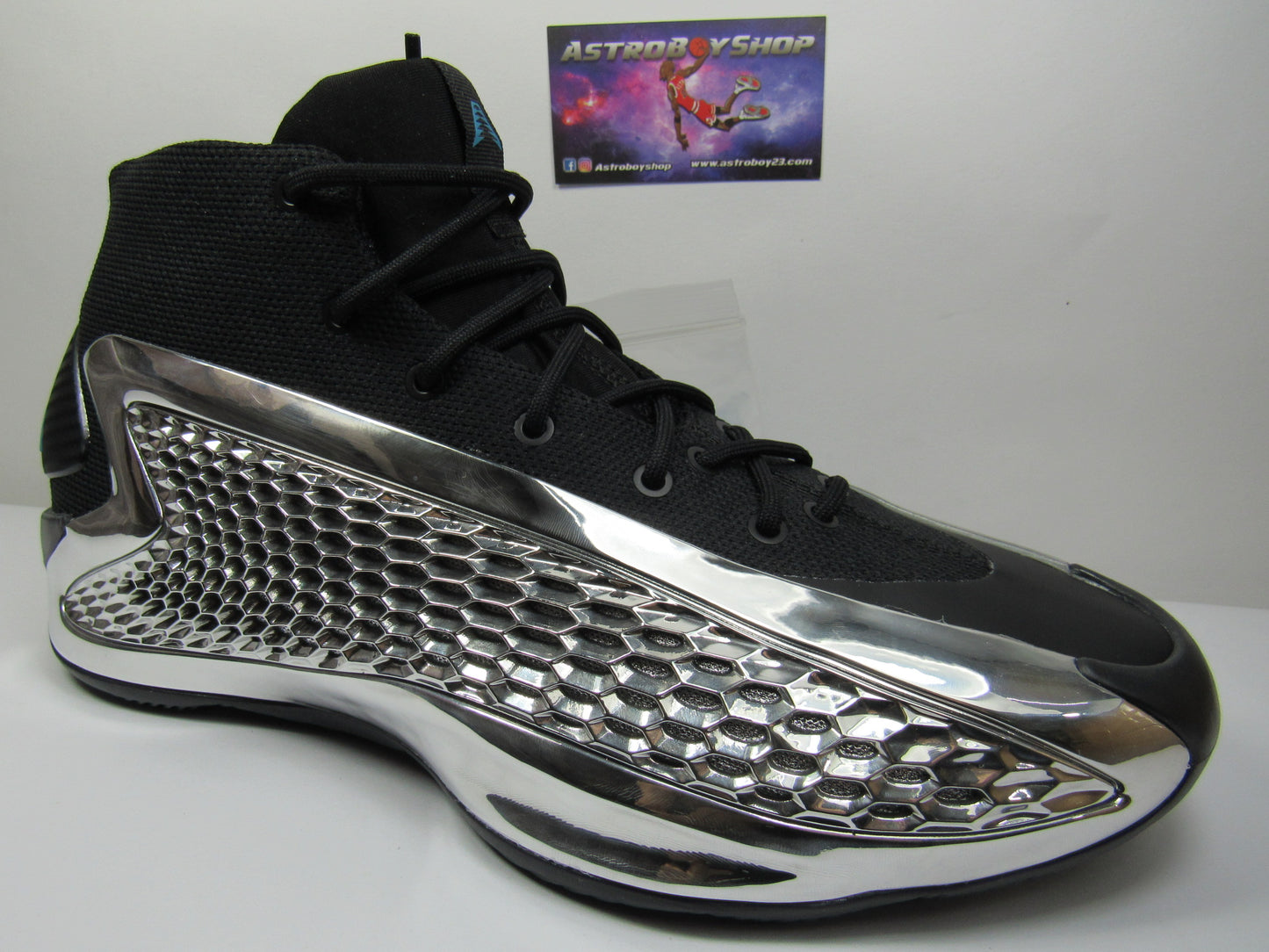 AE 1 ANTONHY EDWARDS METALLIC SILVER EN CAJA