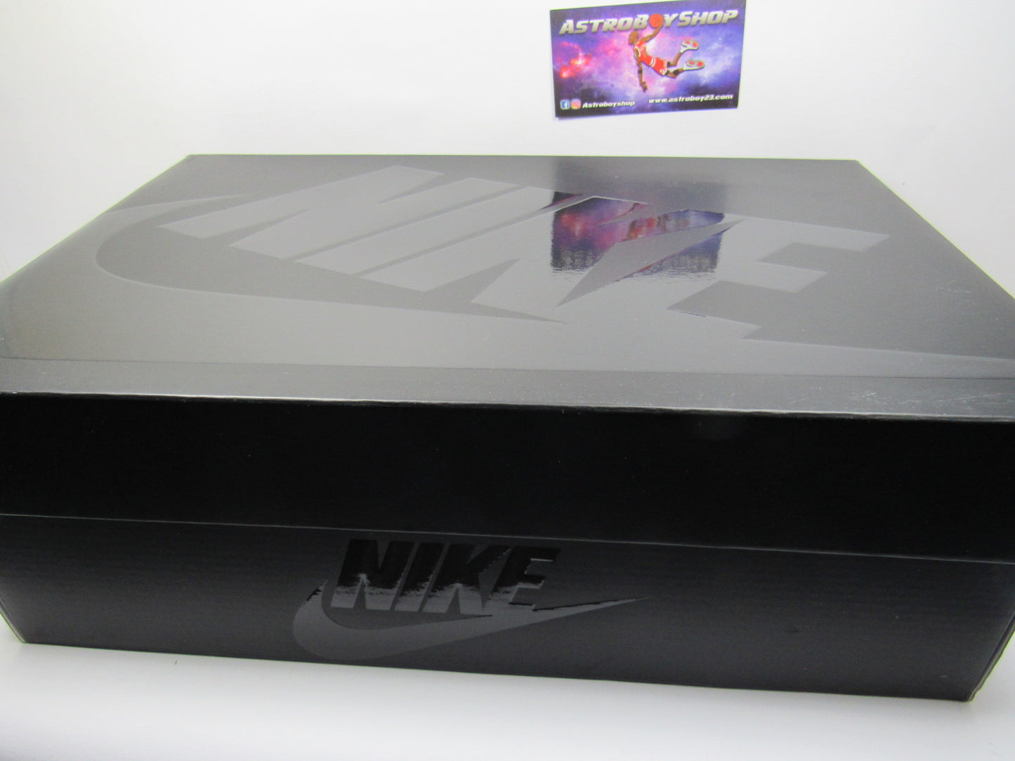 NIKE TOTAL 90 III MEAN GREEN EN CAJA