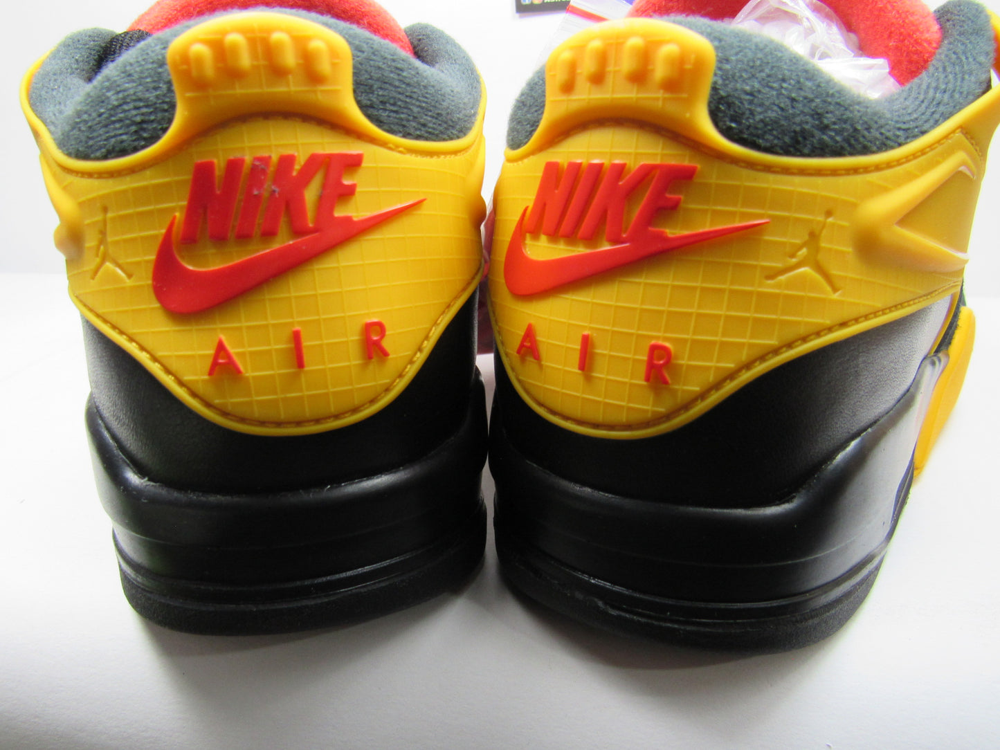 JORDAN 4 RM BRUCE LEE EN CAJA