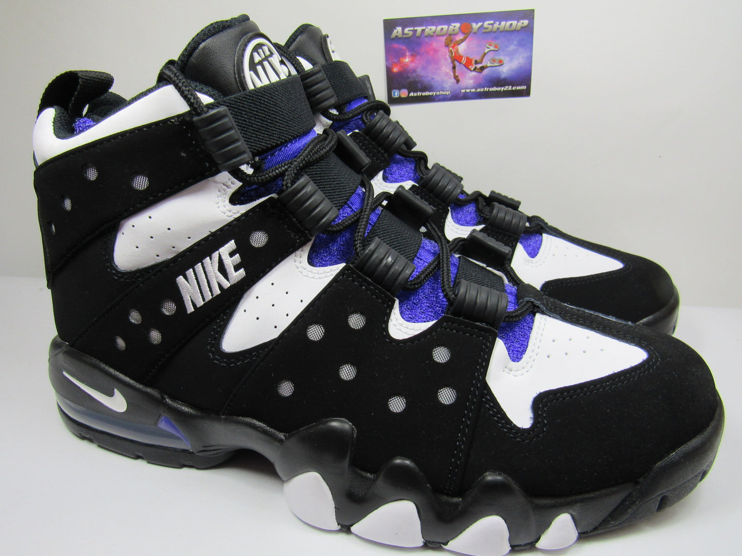 BARKLEY CB94 BLACK PURPLE 2025 EN CAJA